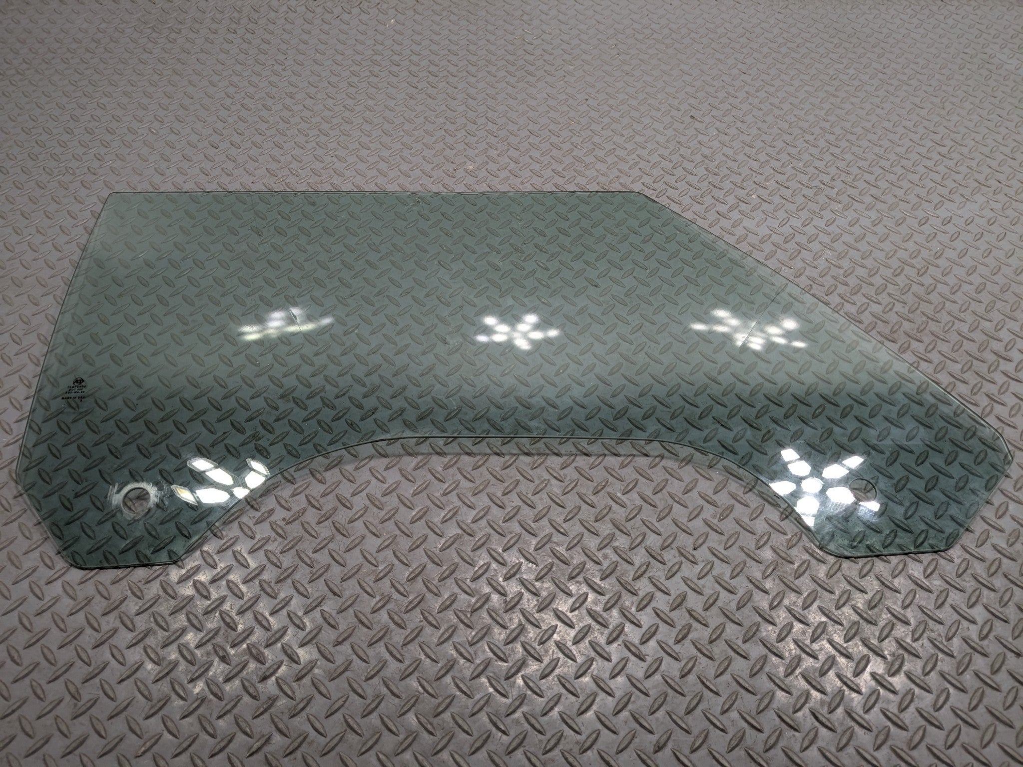 2008 - 2014 MINI COOPER OEM DOOR WINDOW GLASS FRONT RIGHT PASSENGER SIDE