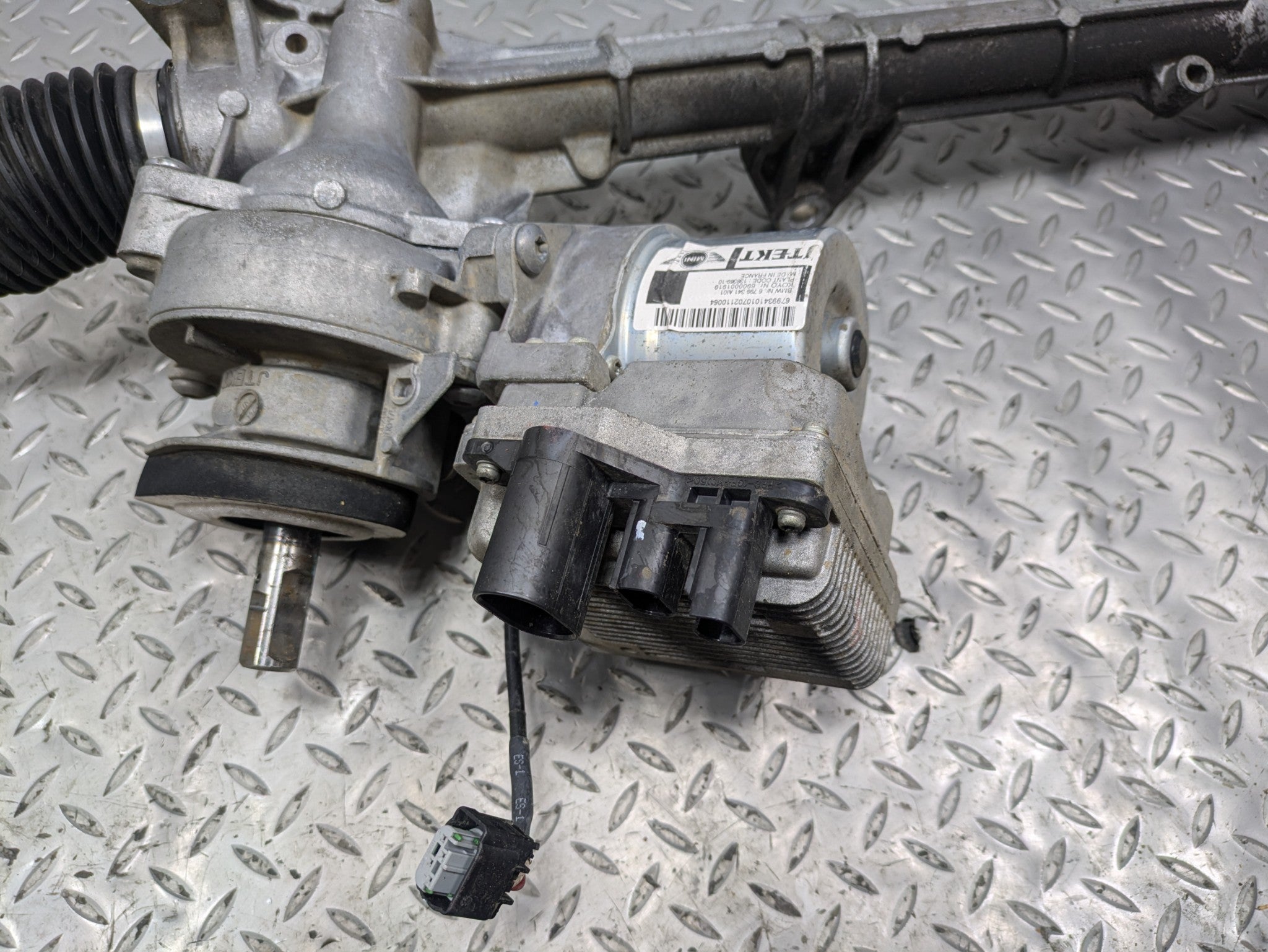 2008 - 2014 MINI COOPER OEM POWER STEERING GEAR RACK AND PINION