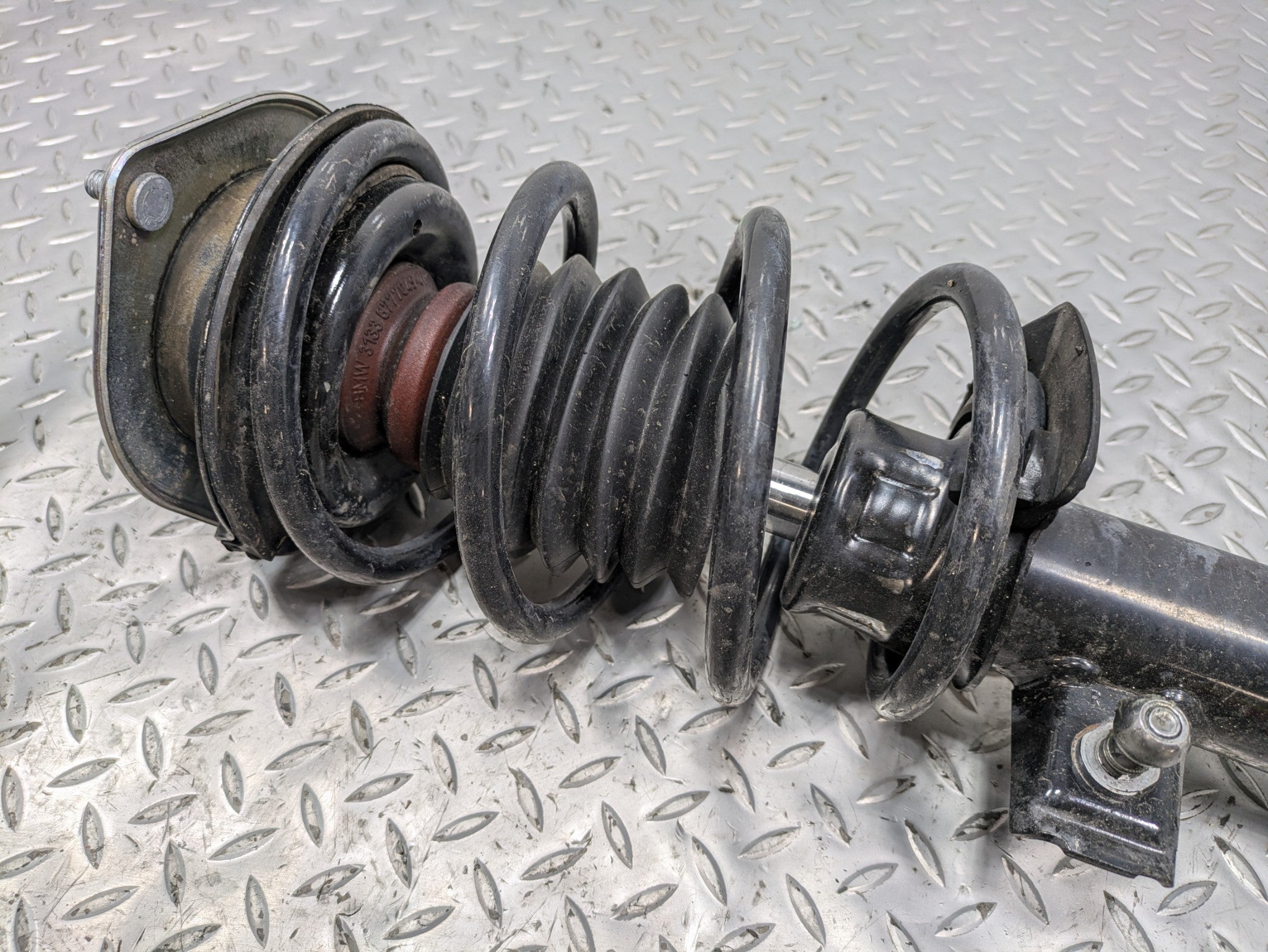 2008 - 2014 MINI COOPER OEM SHOCK STRUT COIL SPRING SUSPENSION FRONT RIGHT SIDE