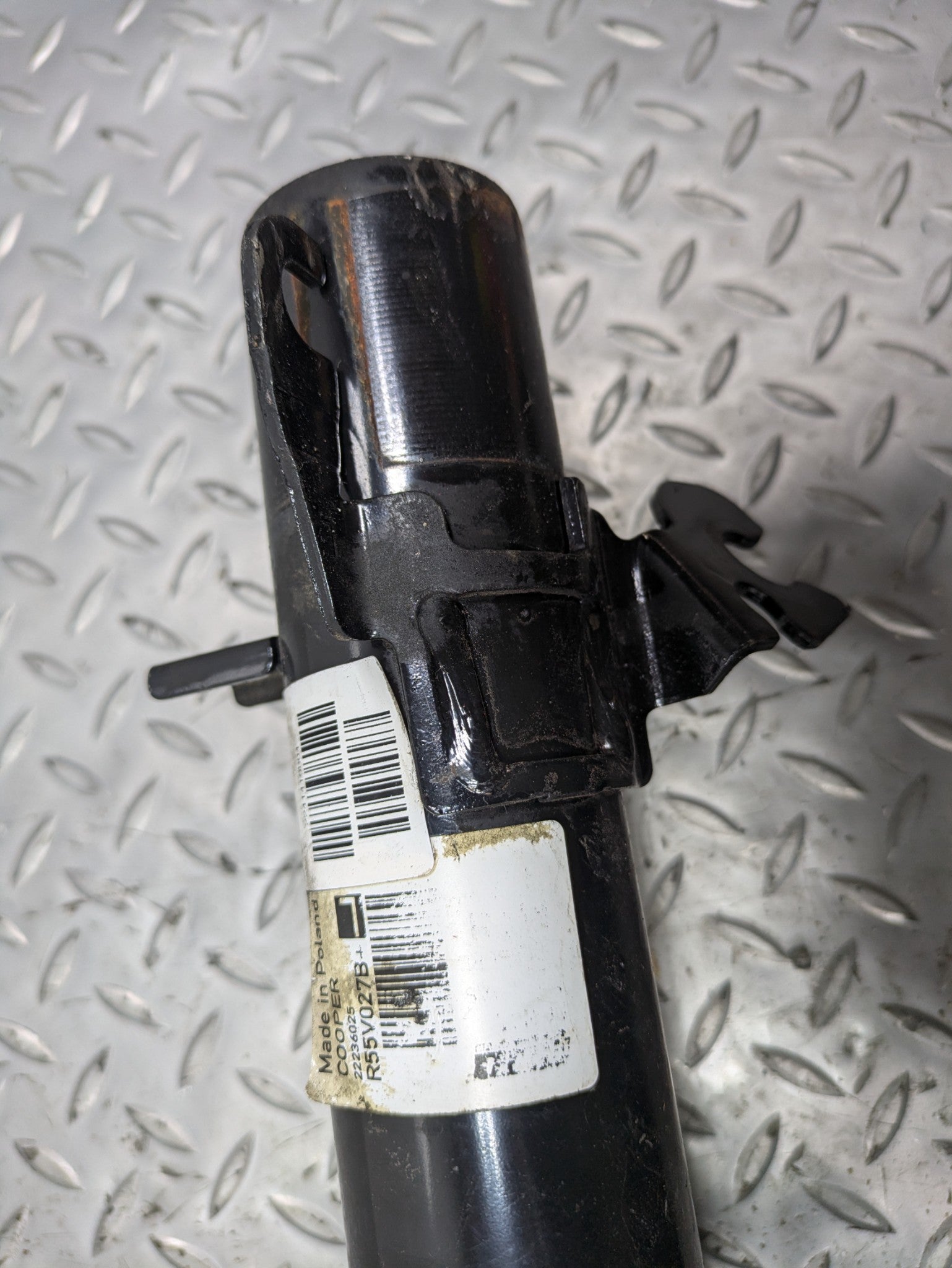 2008 - 2014 MINI COOPER OEM SHOCK STRUT COIL SPRING SUSPENSION FRONT LEFT SIDE