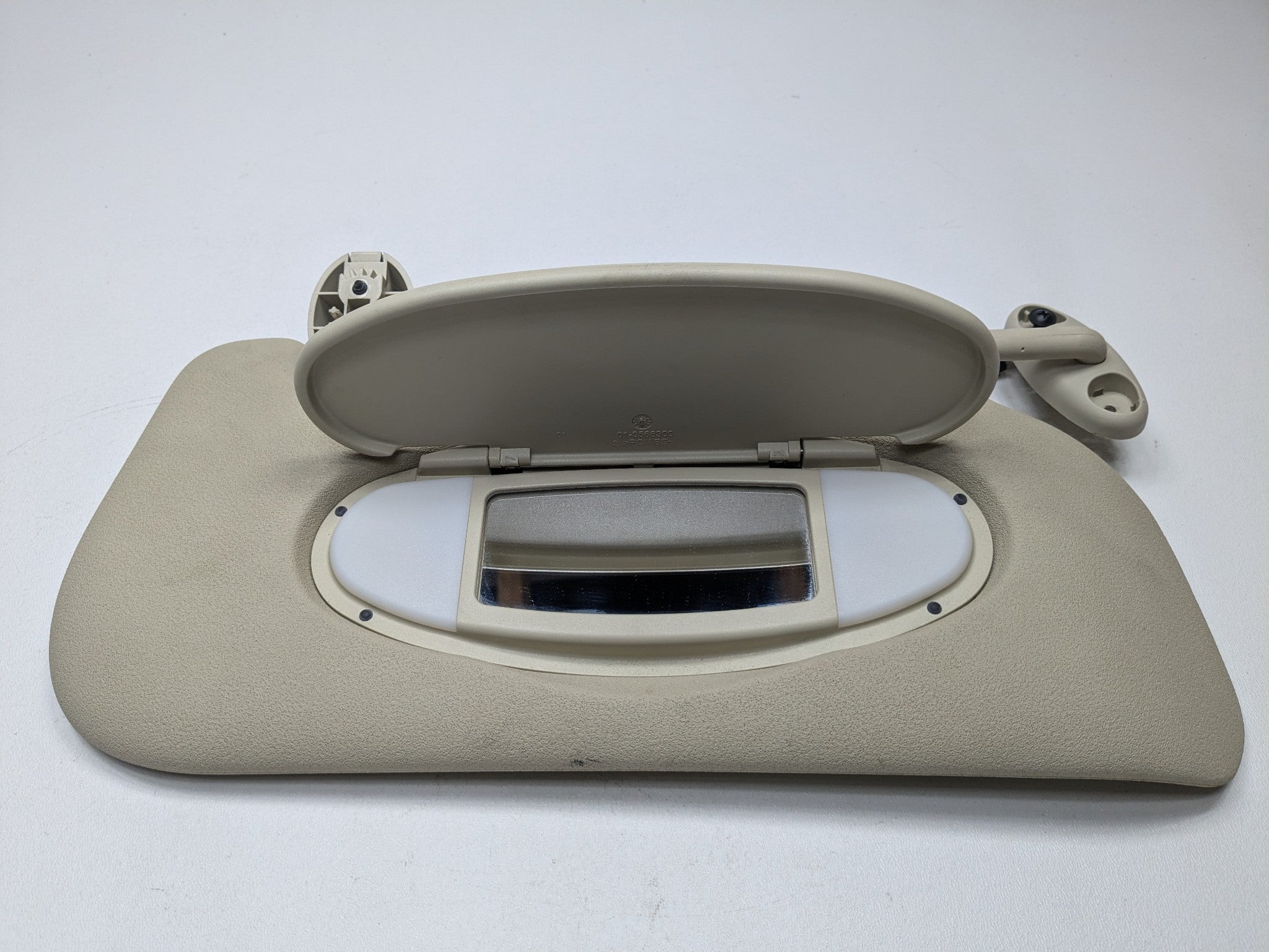 2008 - 2014 MINI COOPER OEM UPPER ROOF SUN VISOR FRONT RIGHT PASSENGER SIDE