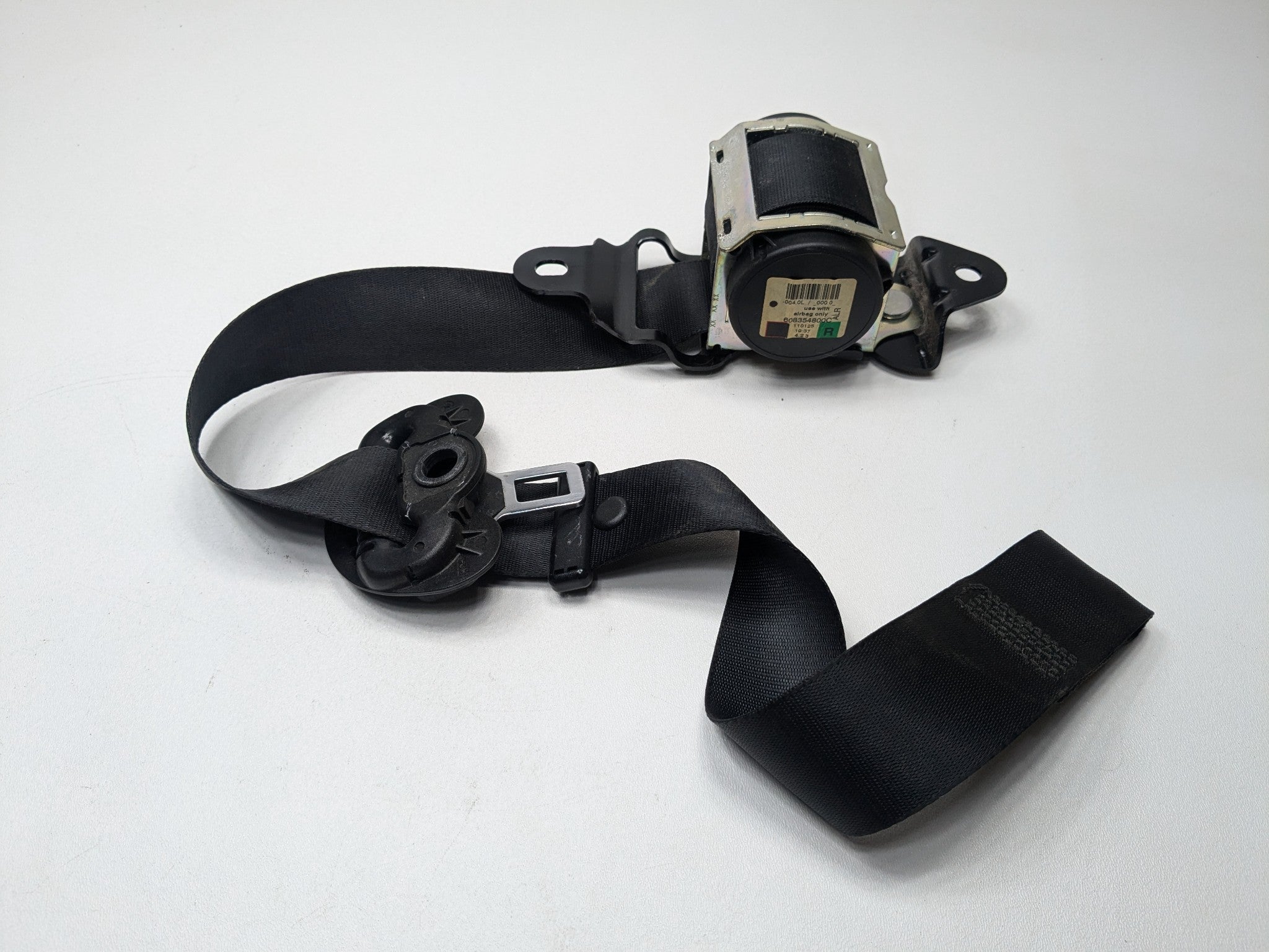 2008 - 2014 MINI COOPER OEM SEAT BELT RETRACTOR FRONT RIGHT PASSENGER SIDE