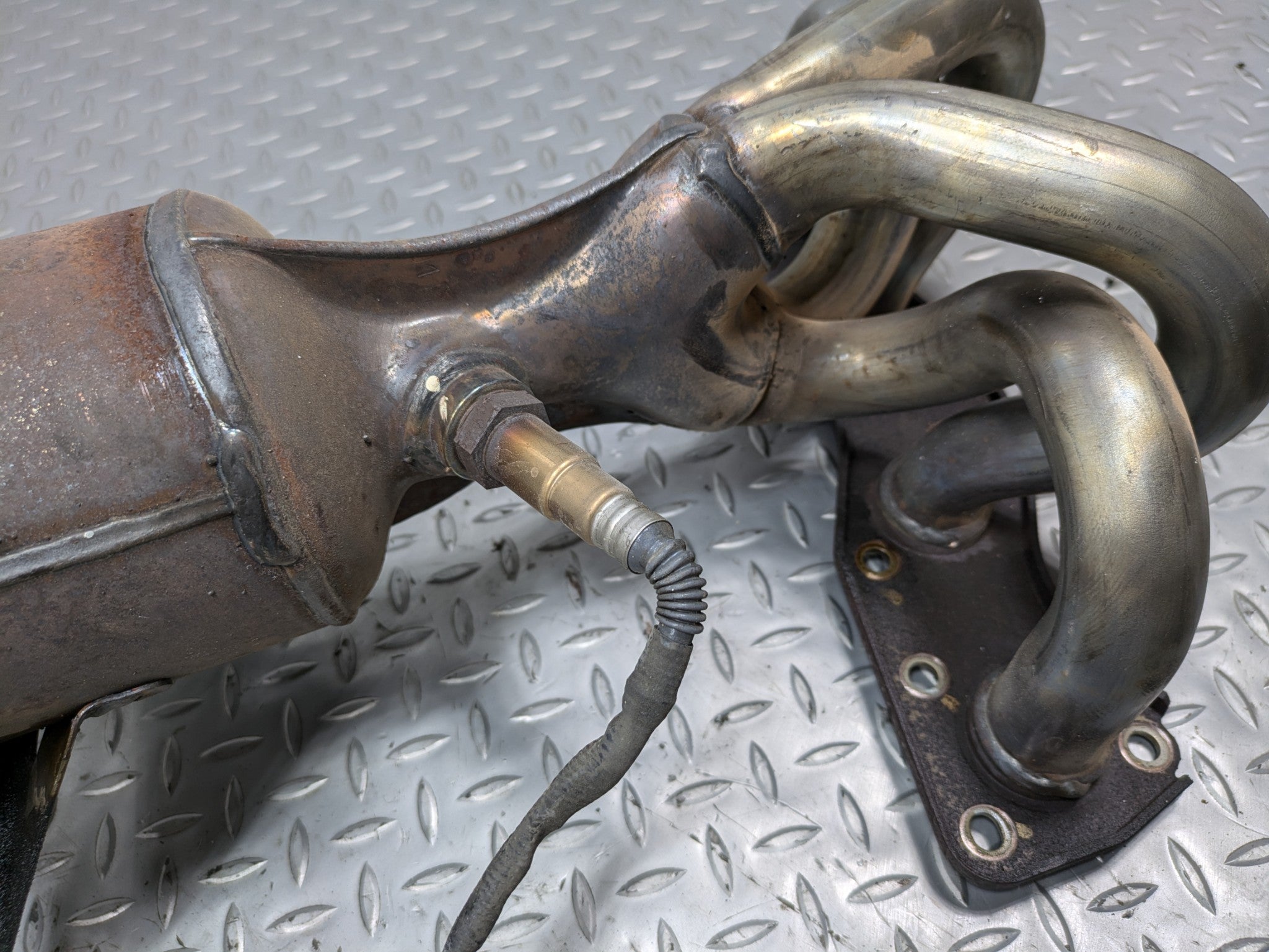 2008 - 2014 MINI COOPER OEM EXHAUST MANIFOLD WITH HEADERS