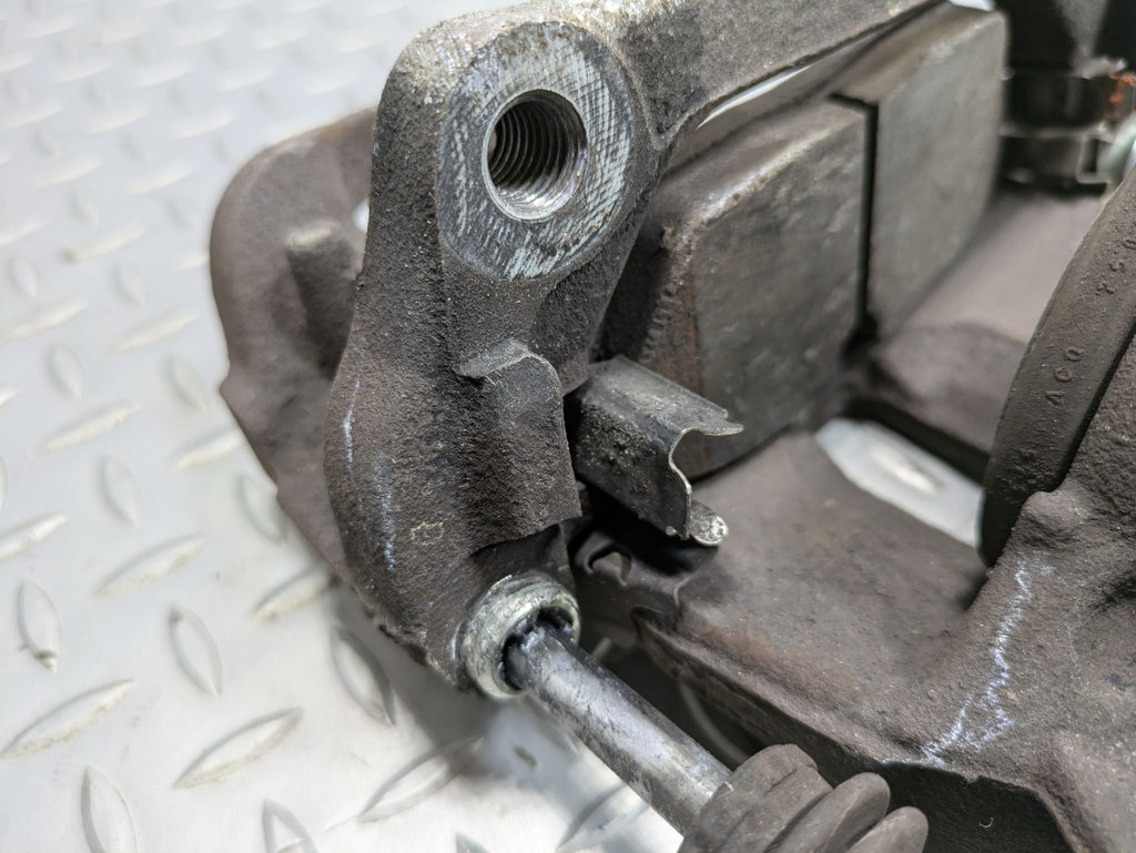 2008 - 2014 MINI COOPER OEM BRAKE CALIPER FRONT LEFT DRIVER SIDE