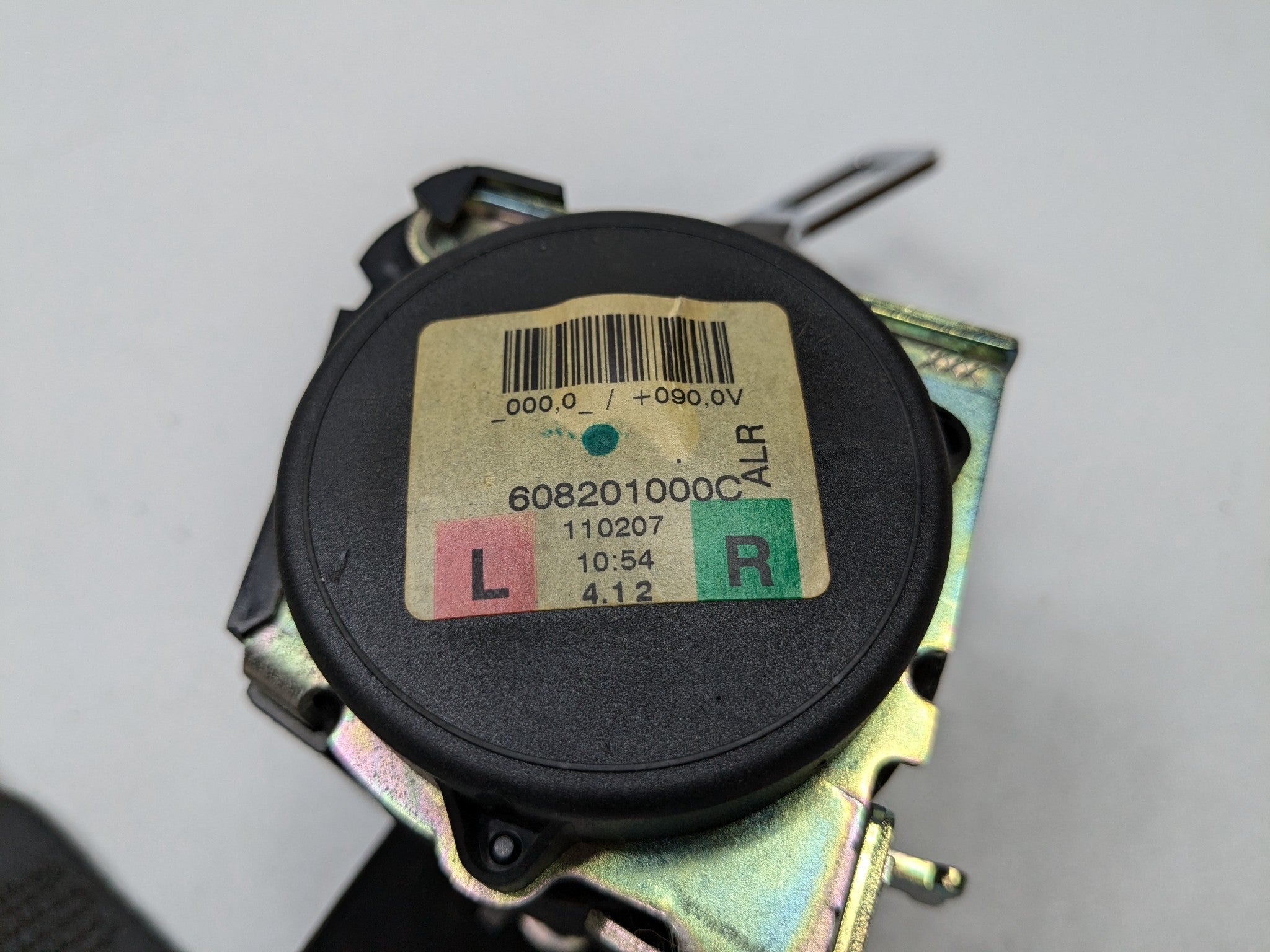 2008 - 2014 MINI COOPER OEM SEAT BELT RETRACTOR REAR RIGHT PASSENGER SIDE