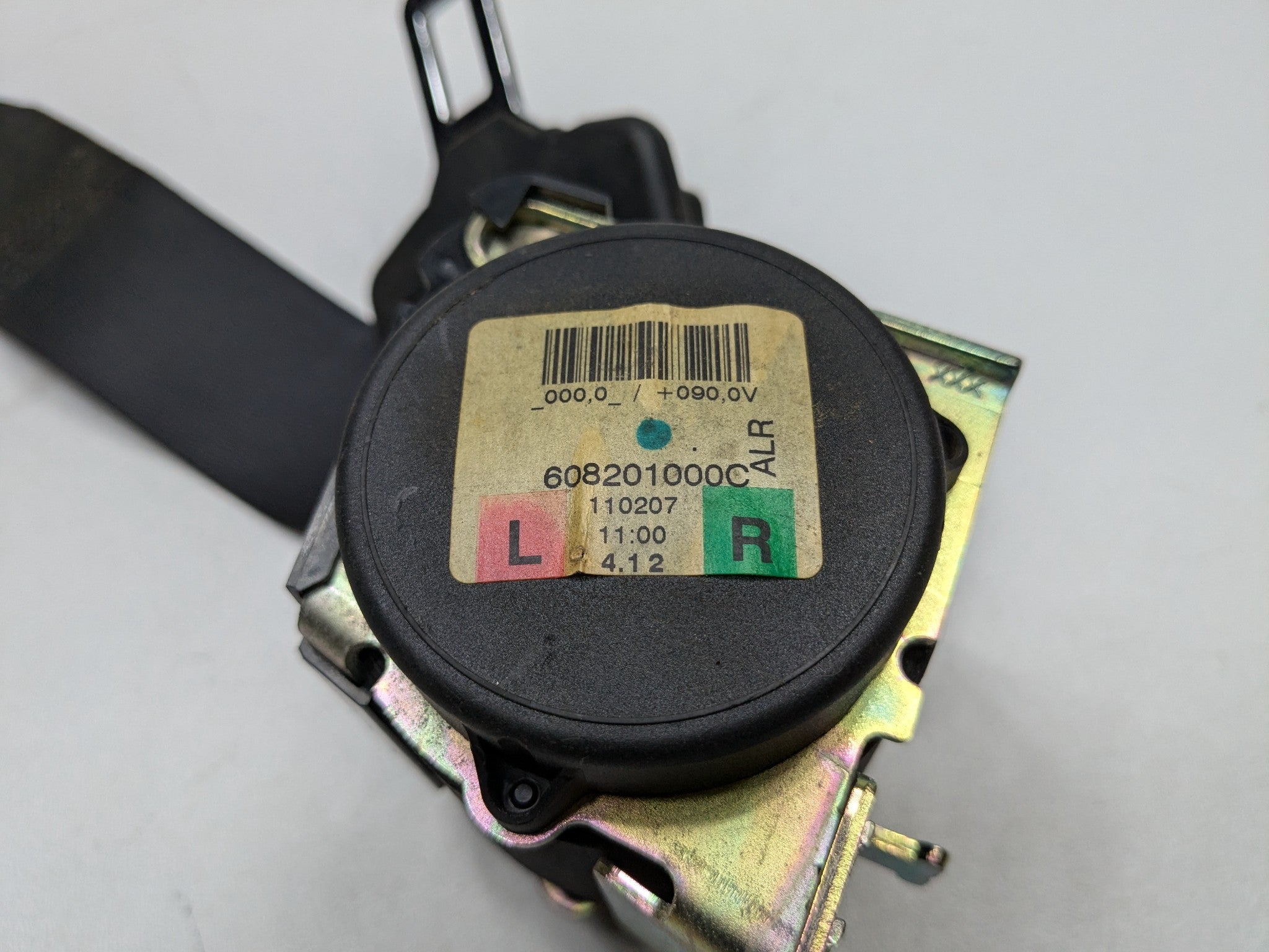 2008 - 2014 MINI COOPER OEM SEAT BELT RETRACTOR REAR LEFT DRIVER SIDE