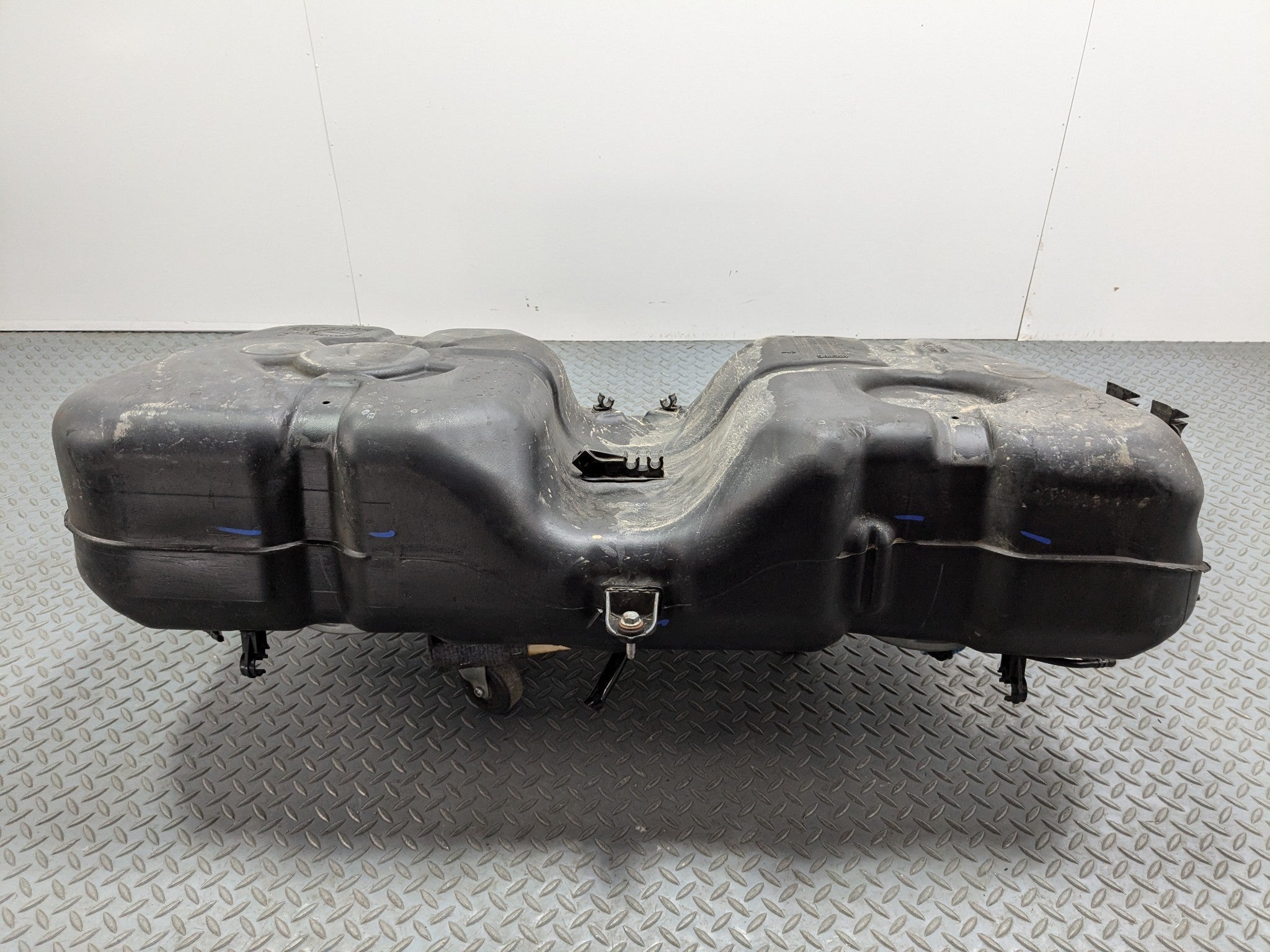 2008 - 2014 MINI COOPER OEM GAS FUEL TANK RESERVOIR ASSEMBLY 50L