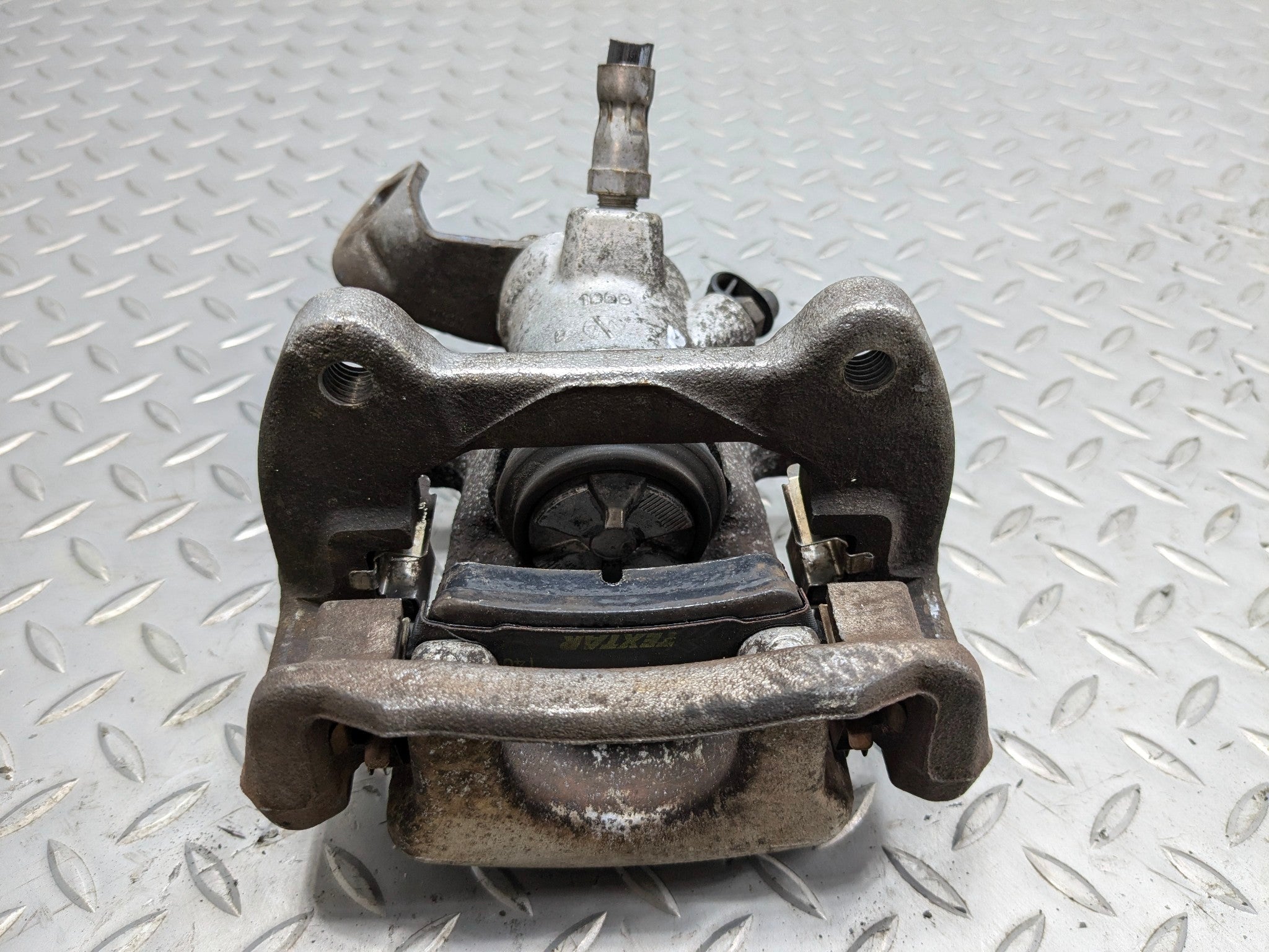 2008 - 2014 MINI COOPER OEM BRAKE CALIPER REAR LEFT DRIVER SIDE