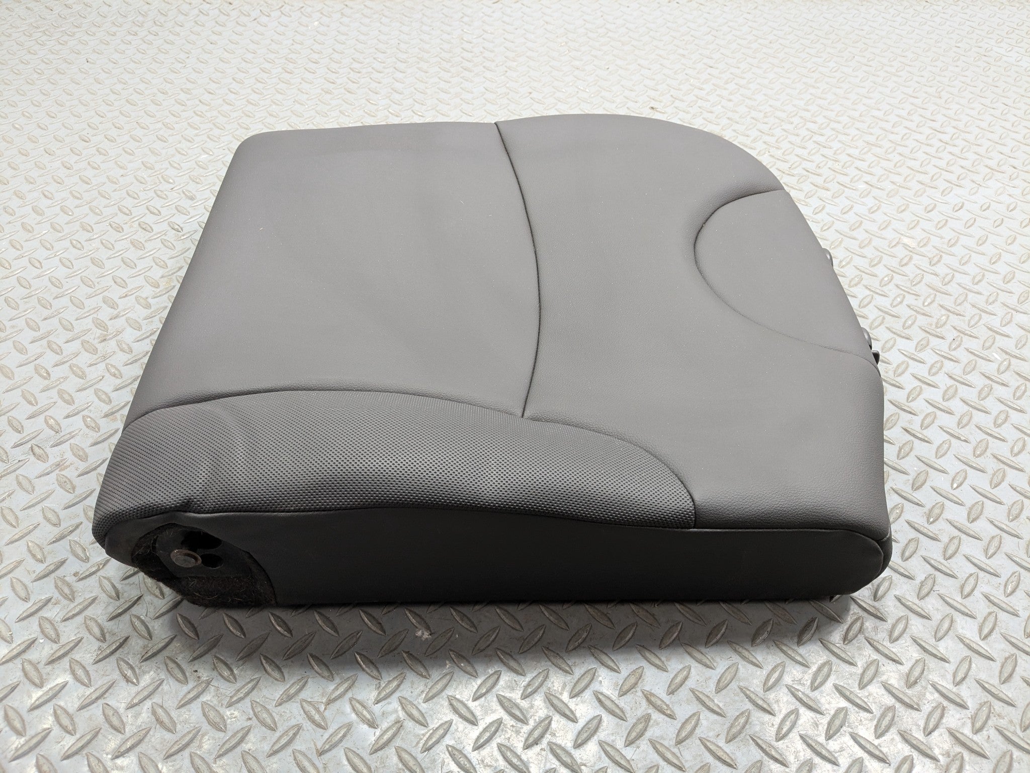 08 - 14 MINI COOPER OEM UPPER SEAT BACK CUSHION REAR RIGHT PASSENGER SIDE BLACK