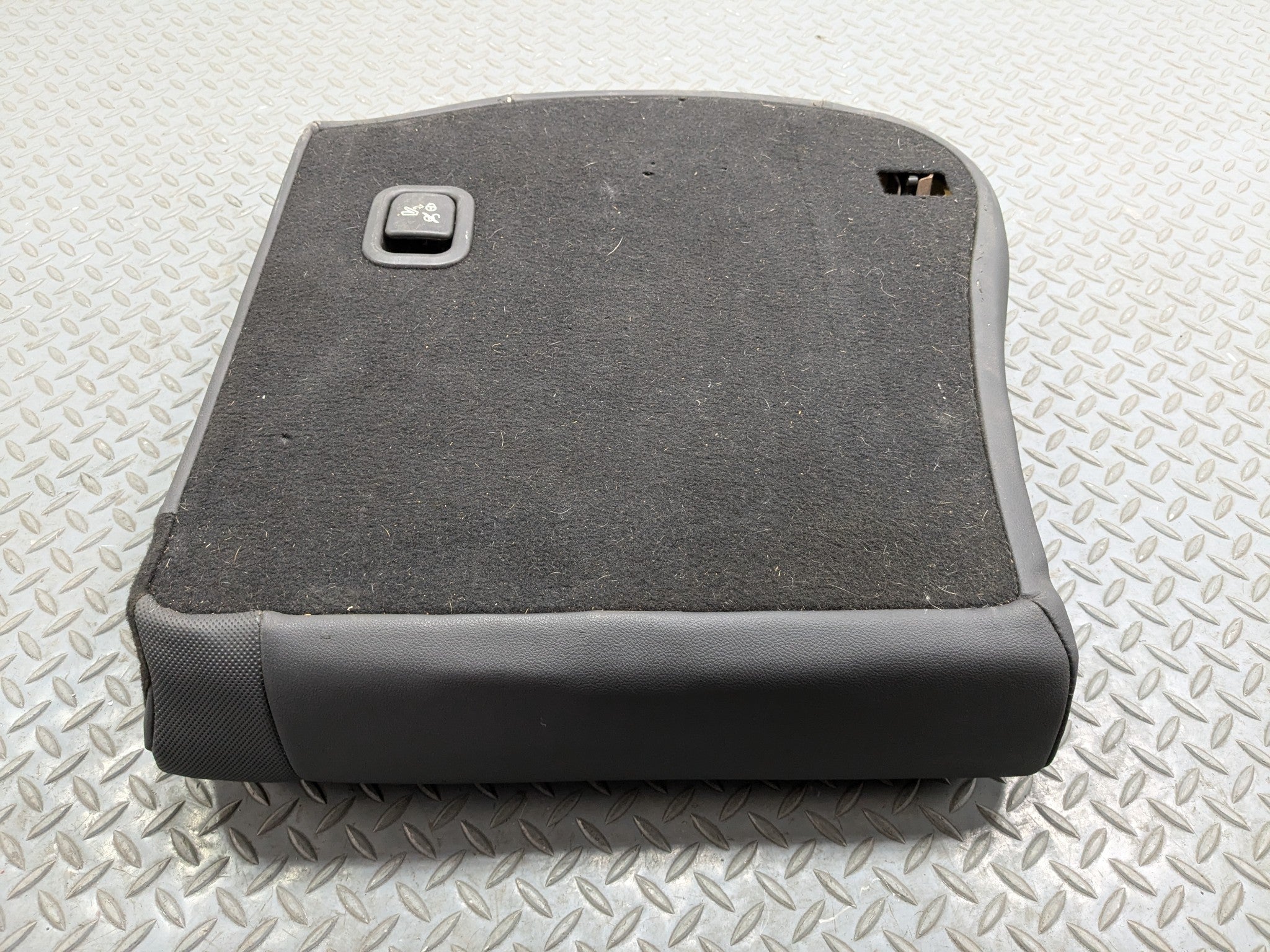 08 - 14 MINI COOPER OEM UPPER SEAT BACK CUSHION REAR RIGHT PASSENGER SIDE BLACK