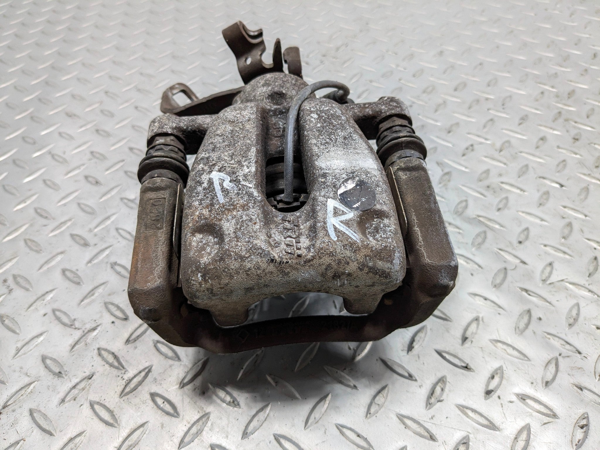 2008 - 2014 MINI COOPER OEM BRAKE CALIPER REAR RIGHT PASSENGER SIDE