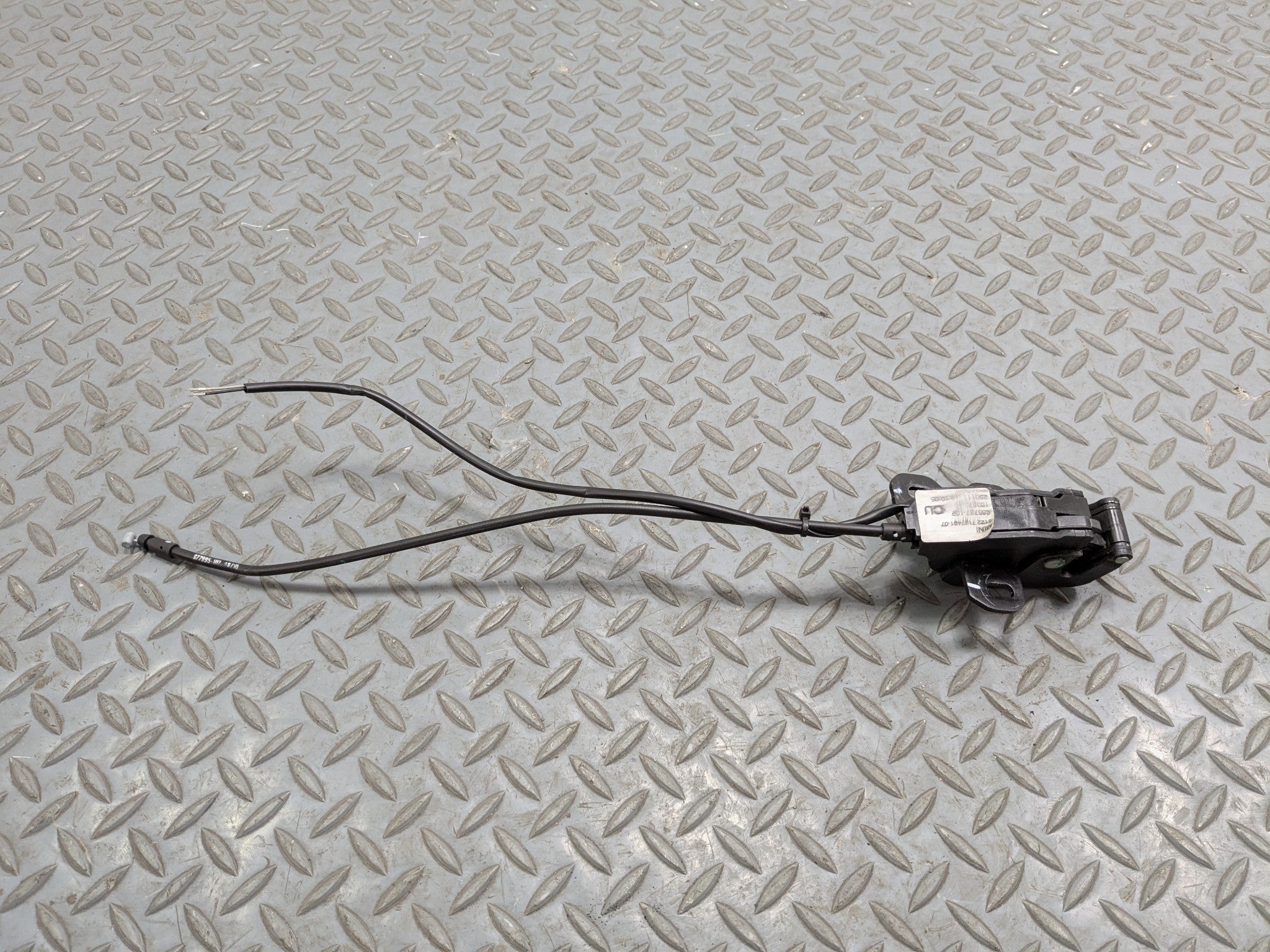 2008 - 2014 MINI COOPER OEM DOOR LATCH LOCK ACTUATOR REAR RIGHT PASSENGER SIDE