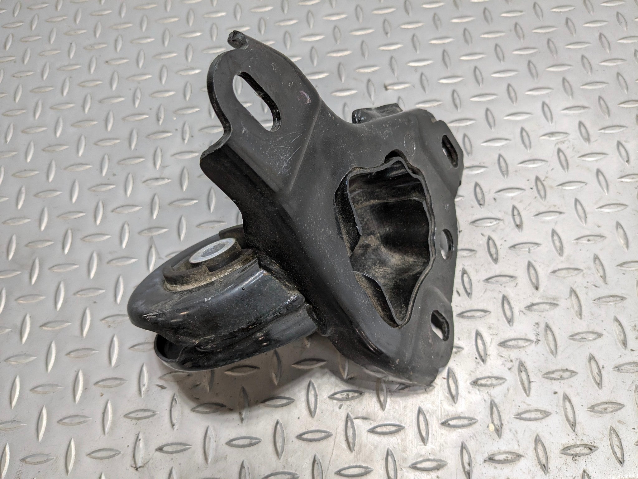 2008 - 2014 MINI COOPER OEM LOWER TRAILING ARM BRACKET BUSHING REAR LEFT SIDE