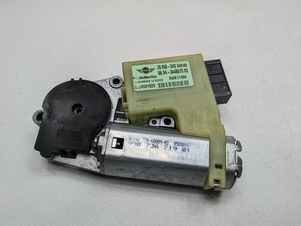 2008 - 2014 MINI COOPER OEM SUN ROOF POWER MOTOR WINDOW GLASS SLIDER ASSEMBLY