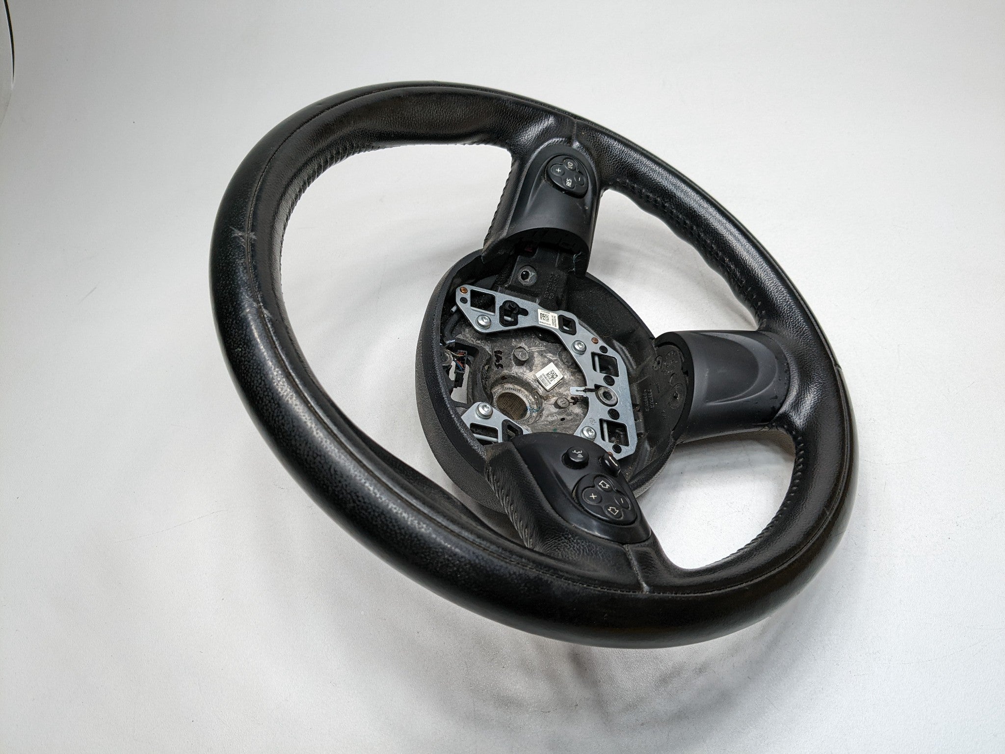 2008 - 2014 MINI COOPER OEM STEERING WHEEL WITH MULTIFUNCTIONAL CONTROL SWITCH