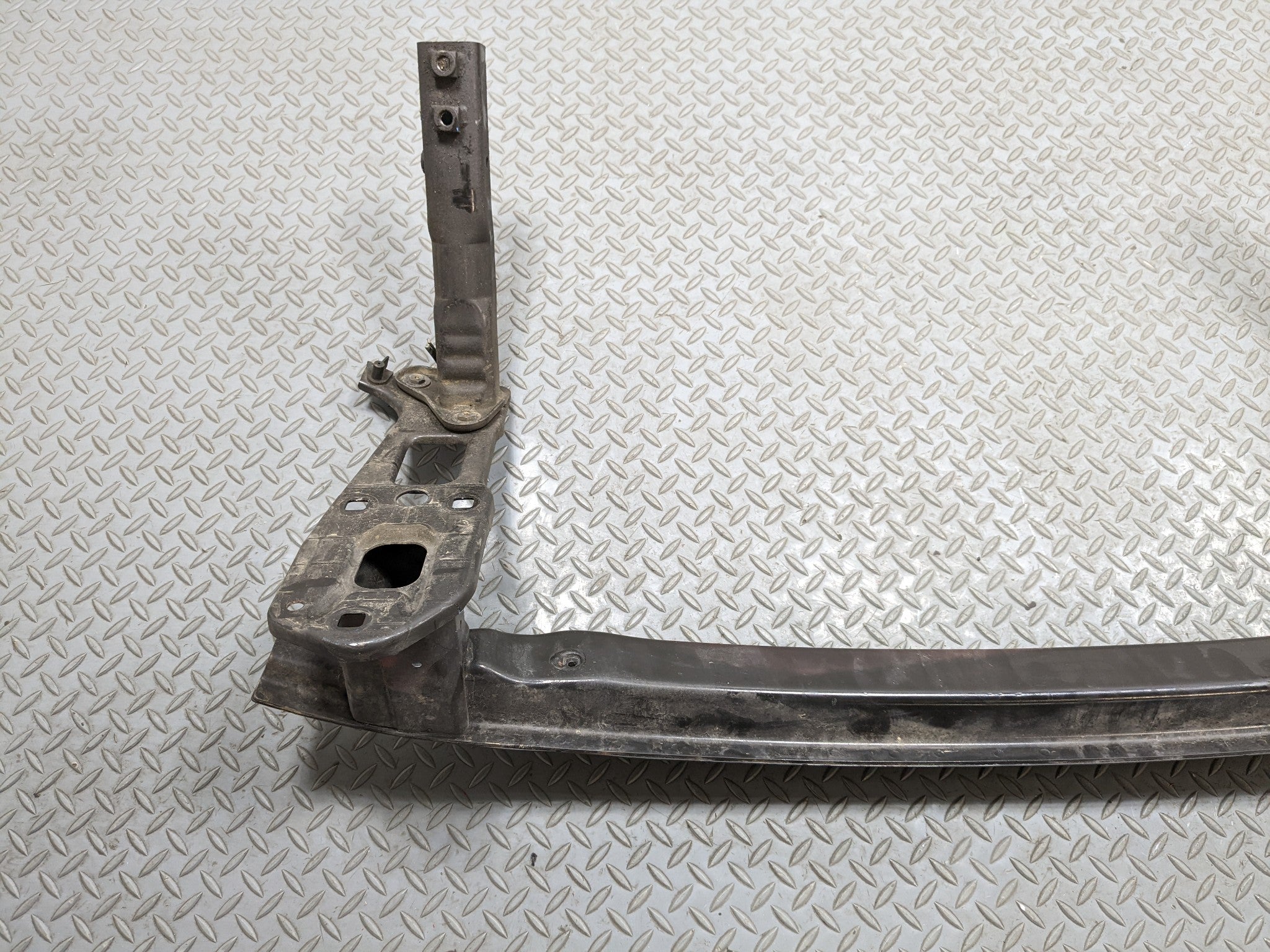 2008 - 2014 MINI COOPER OEM FRONT BUMPER REINFORCEMENT SUPPORT IMPACT BAR