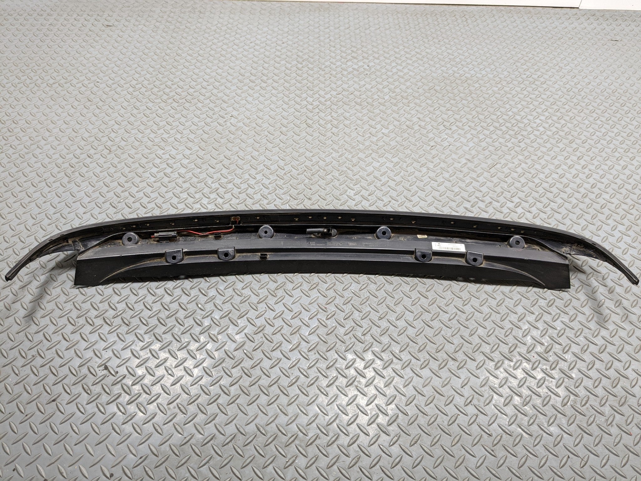 2008 - 2014 MINI COOPER OEM THIRD BRAKE LIGHT AVOIDANCE HIGH MOUNT REAR CENTER