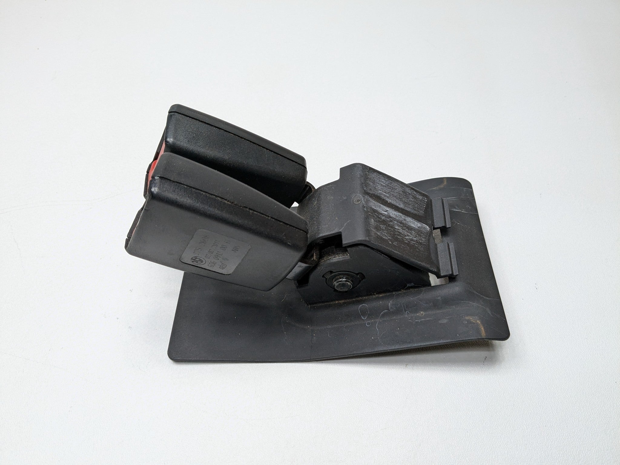 2008 - 2014 MINI COOPER OEM SEAT BELT DOUBLE BUCKLE REAR CENTER
