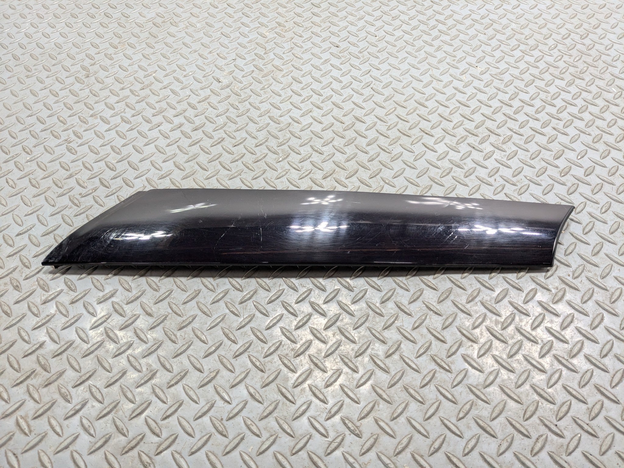 2008 - 2014 MINI COOPER OEM WINDSHIELD PANEL A PILLAR FRONT RIGHT PASSENGER SIDE