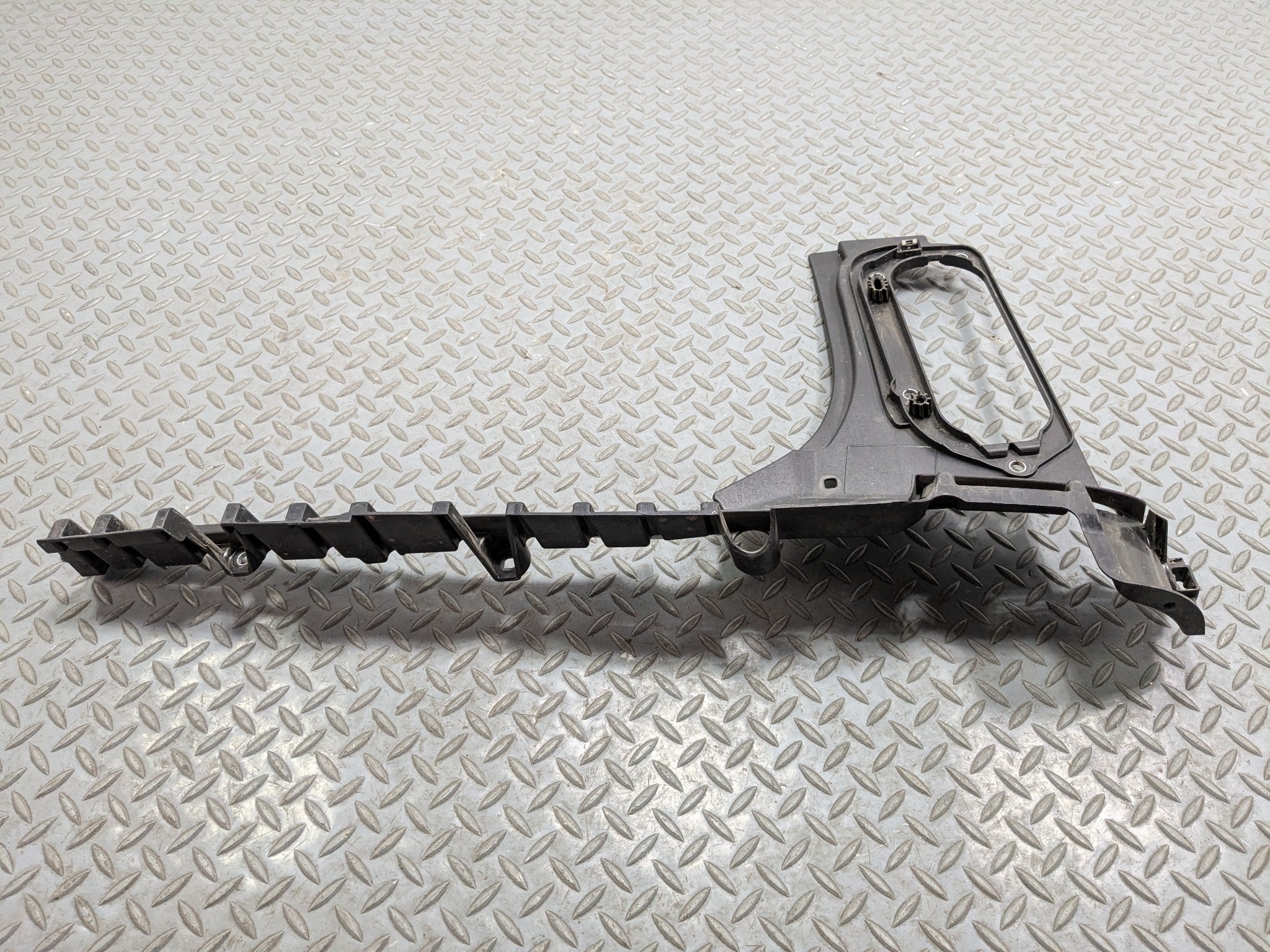 2008 - 2014 MINI COOPER OEM BUMPER BRACKET SUPPORT REAR RIGHT PASSENGER SIDE