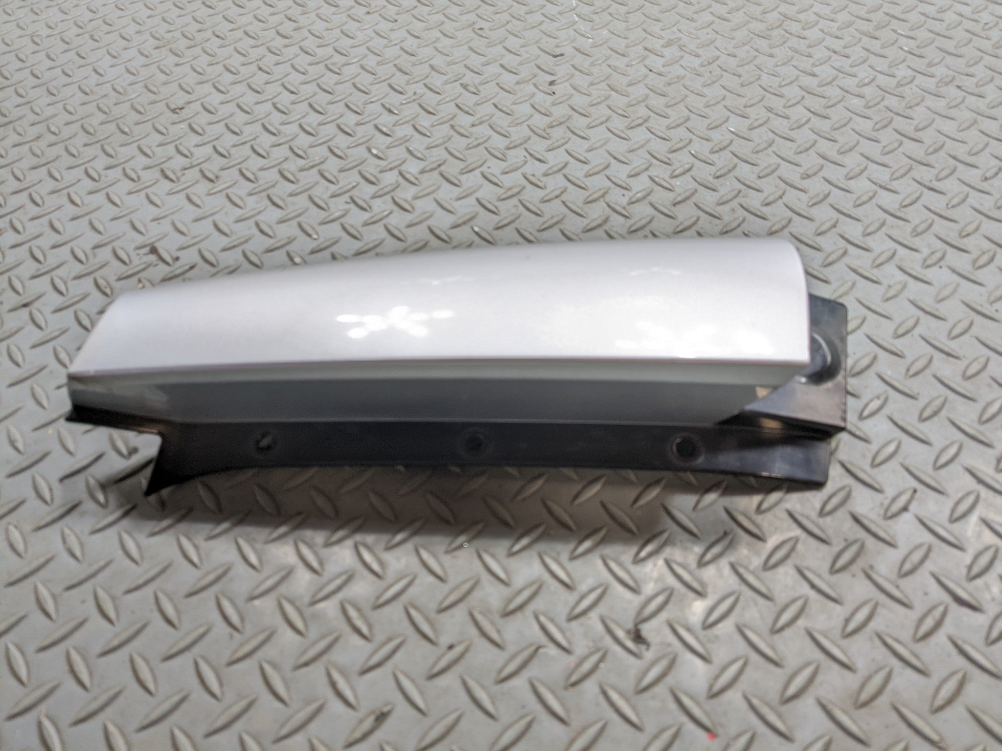 08 - 14 MINI COOPER OEM D PILLAR APPLIQUE PANEL TRIM REAR RIGHT PASSENGER SIDE