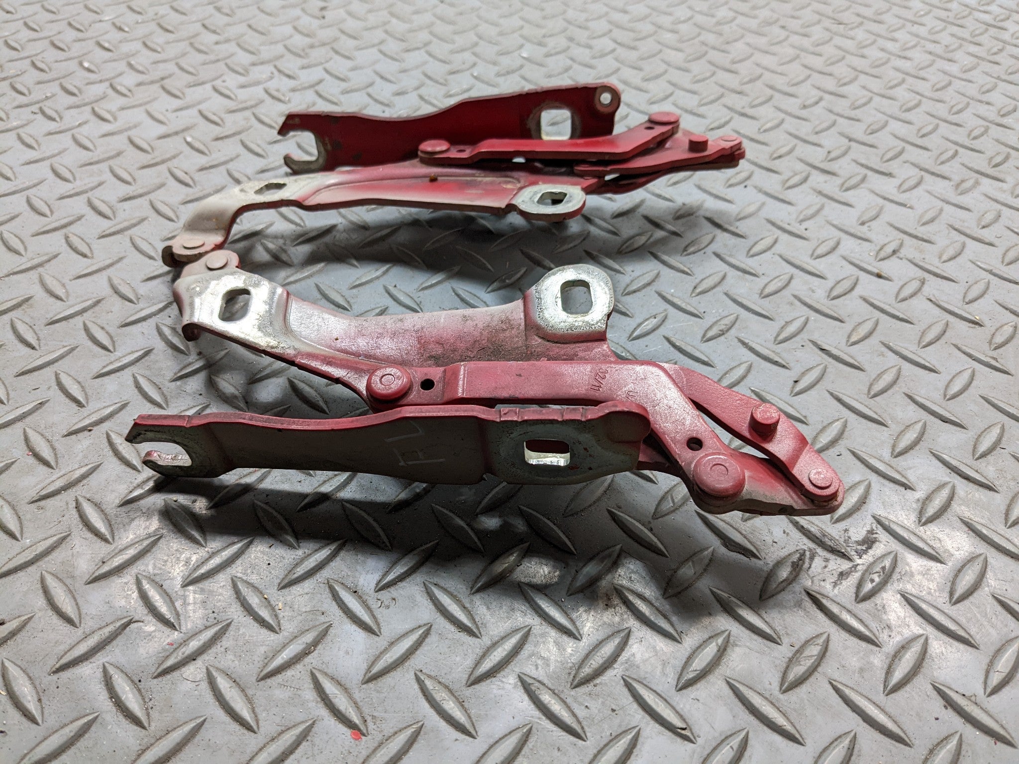 2008 - 2014 MINI COOPER OEM HOOD HINGE SUPPORT FRONT LEFT AND RIGHT SET OF 2