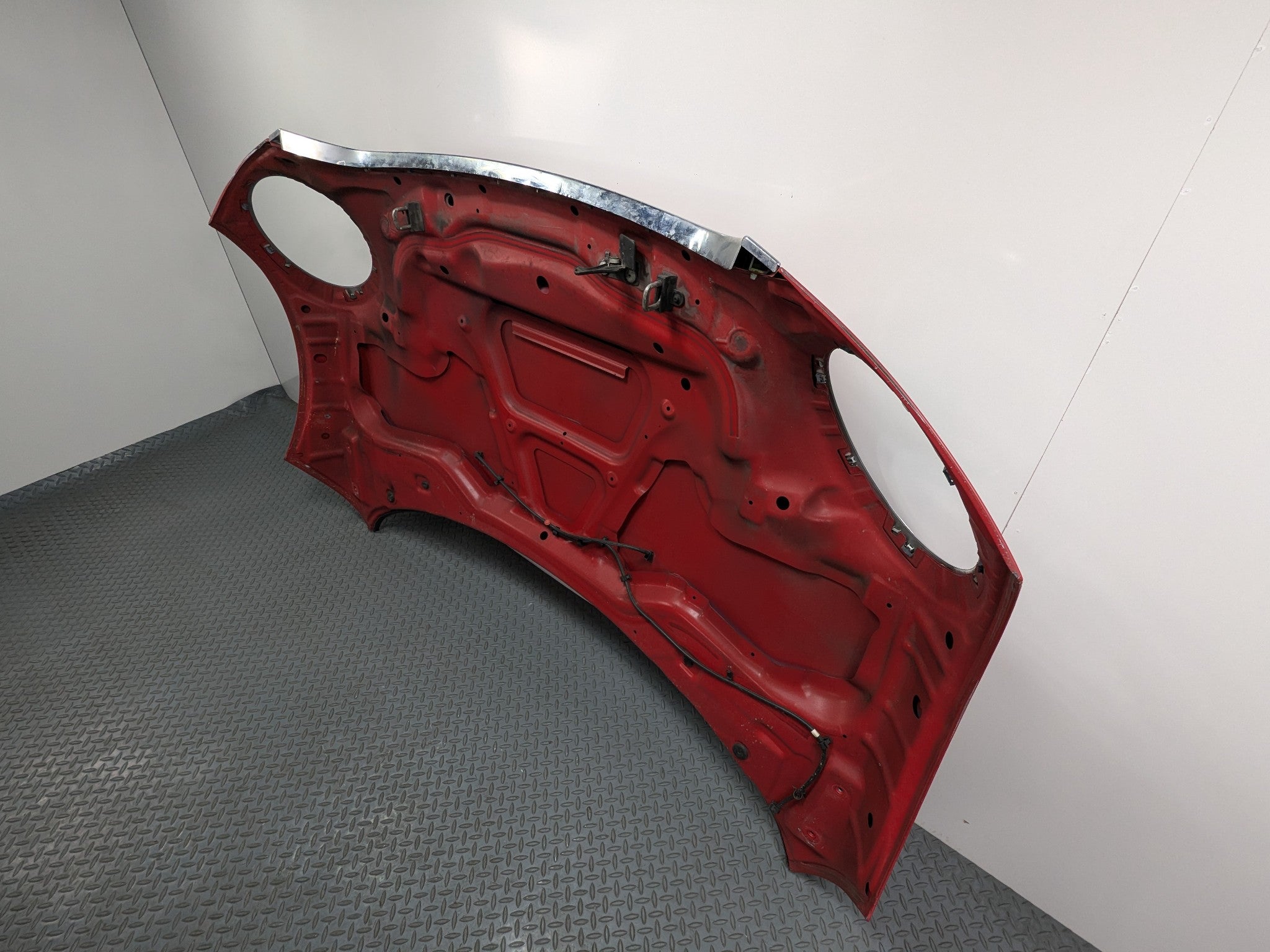 2008 - 2014 MINI COOPER OEM FRONT HOOD BONNET SHELL PANEL ASSEMBLY PURE RED