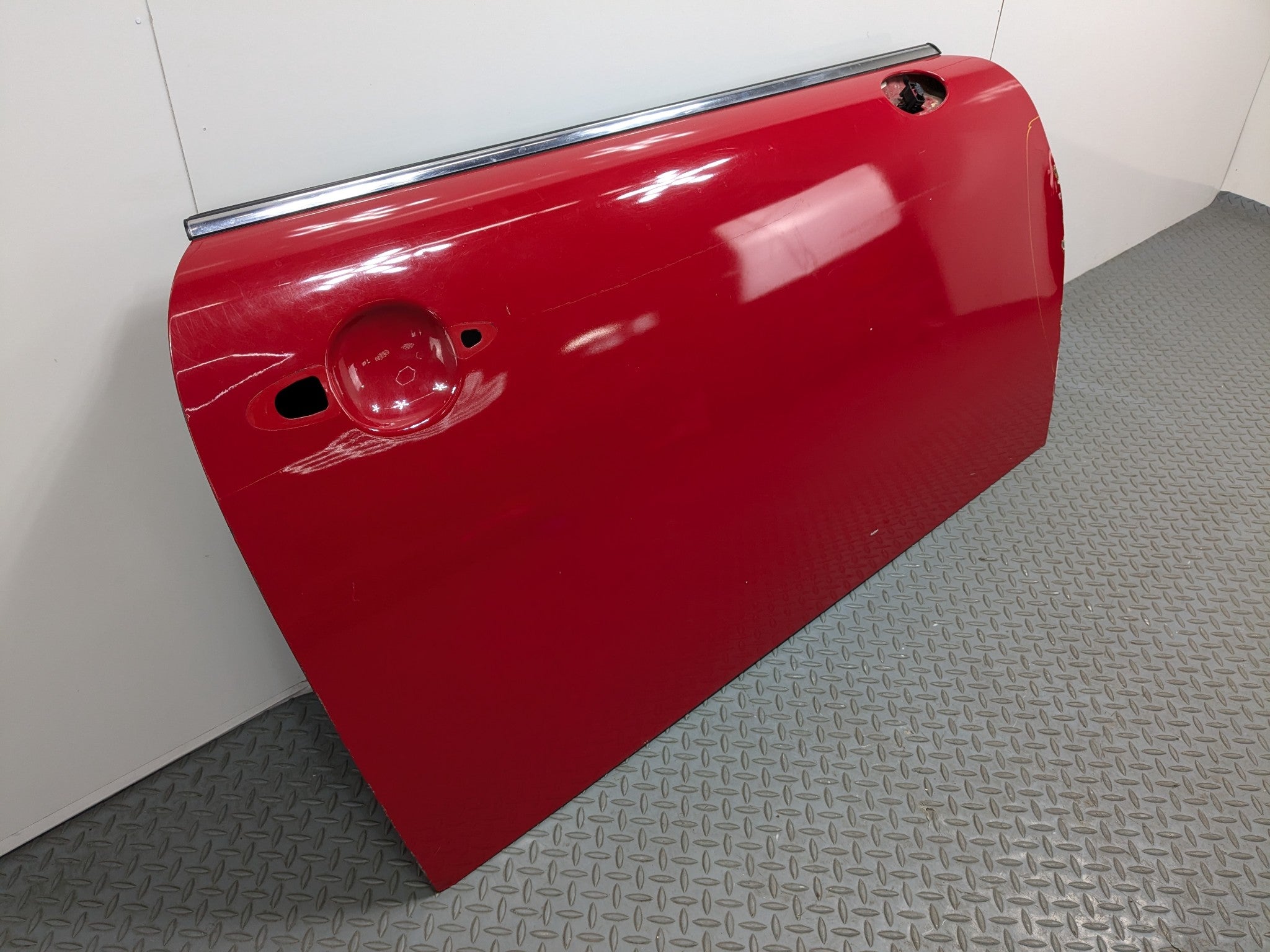 2008 - 2014 MINI COOPER OEM DOOR SHELL PANEL FRONT RIGHT PASSENGER SIDE PURE RED