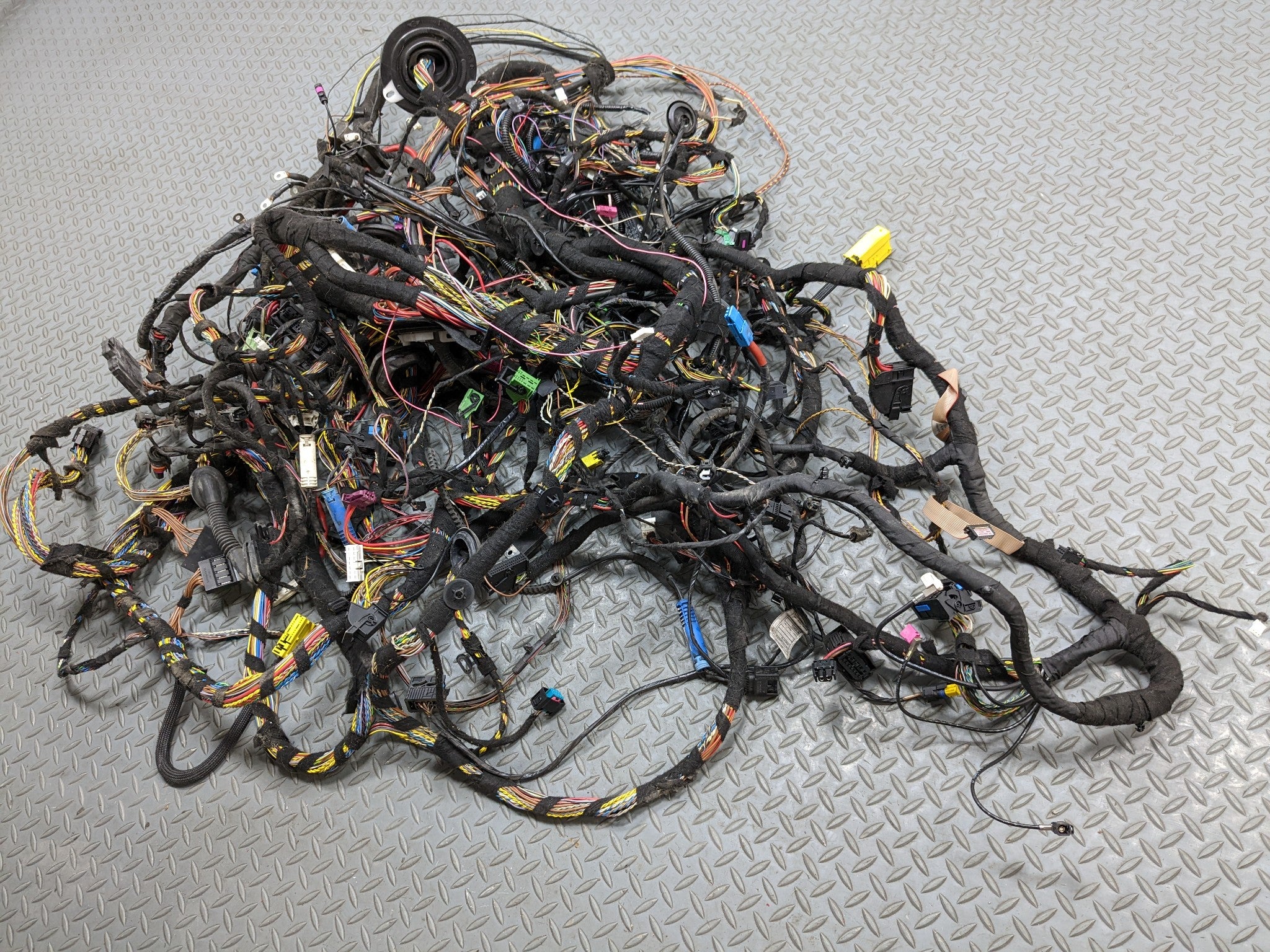 2008 - 2014 MINI COOPER OEM BODY WIRE HARNESS INTERIOR CABLE AND CONNECTOR