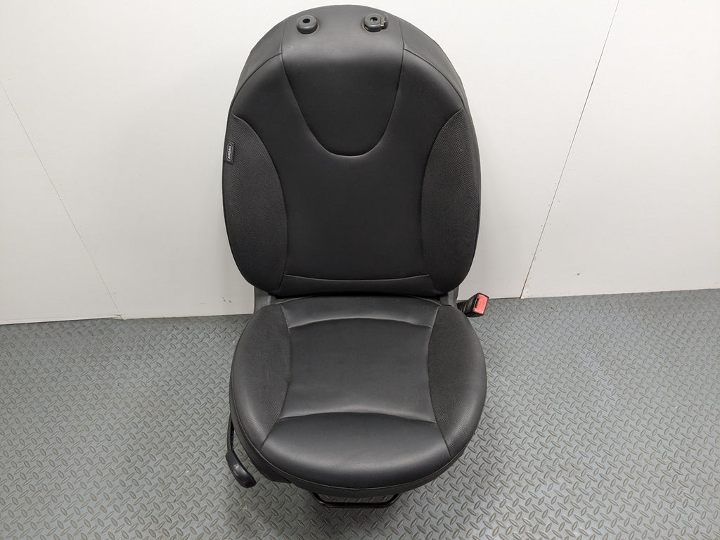 2008 - 2014 MINI COOPER OEM PASSENGER SIDE SEAT BLACK LEATHER FRONT RIGHT SIDE