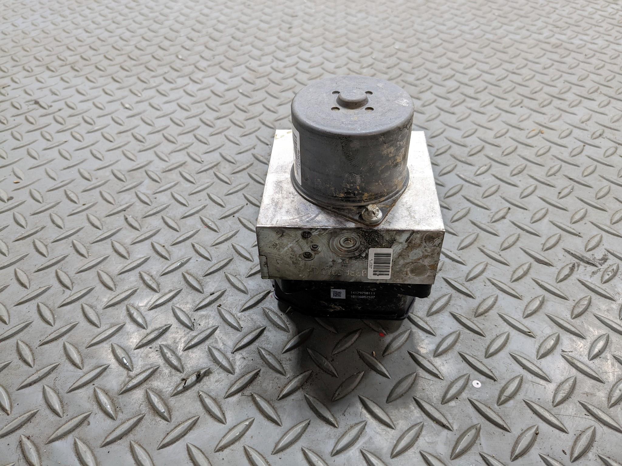 2008 - 2014 MINI COOPER OEM ANTI LOCK BRAKE PUMP ABS CONTROL MODULE