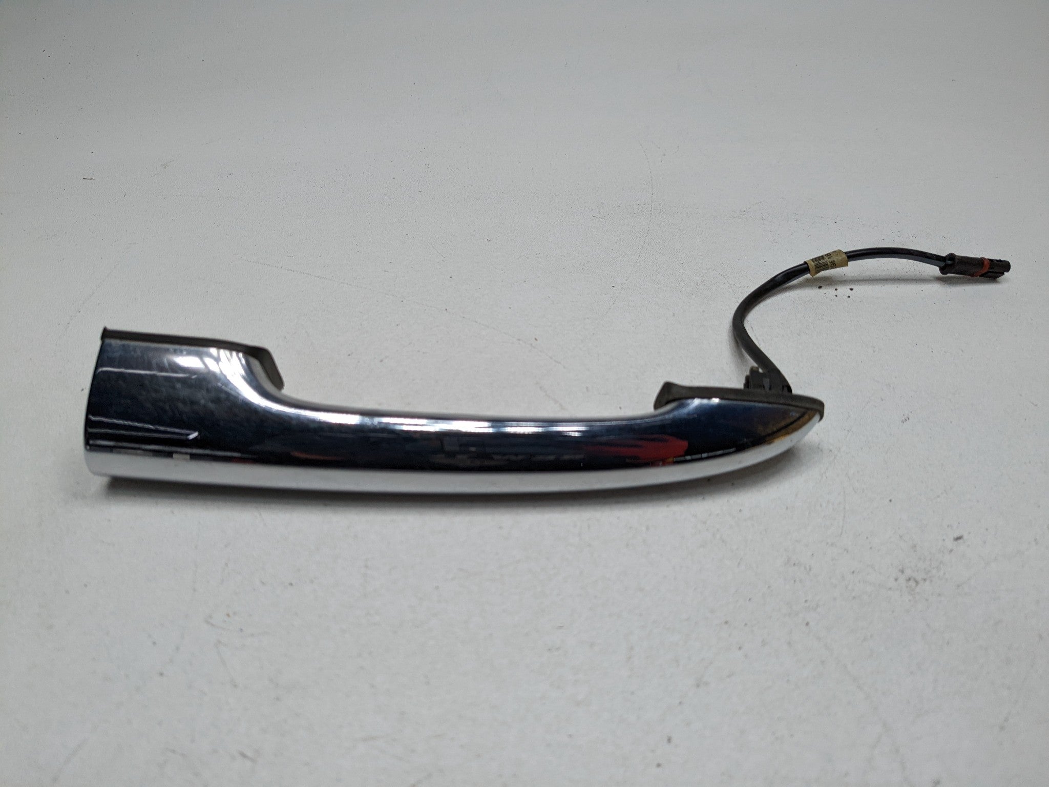 2008 - 2014 MINI COOPER OEM EXTERIOR DOOR HANDEL REAR RIGHT TRUNK CHROME