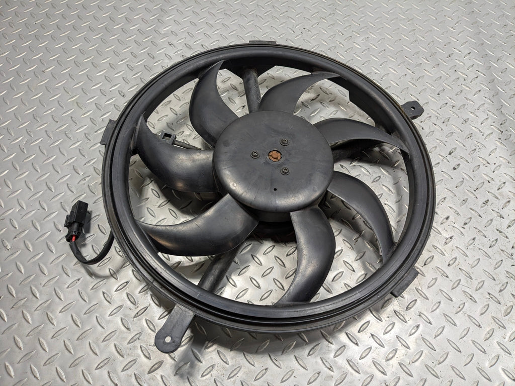 2008 - 2014 MINI COOPER OEM MOTOR FAN ELECTRIC COOLING RADIATOR ASSEMBLY