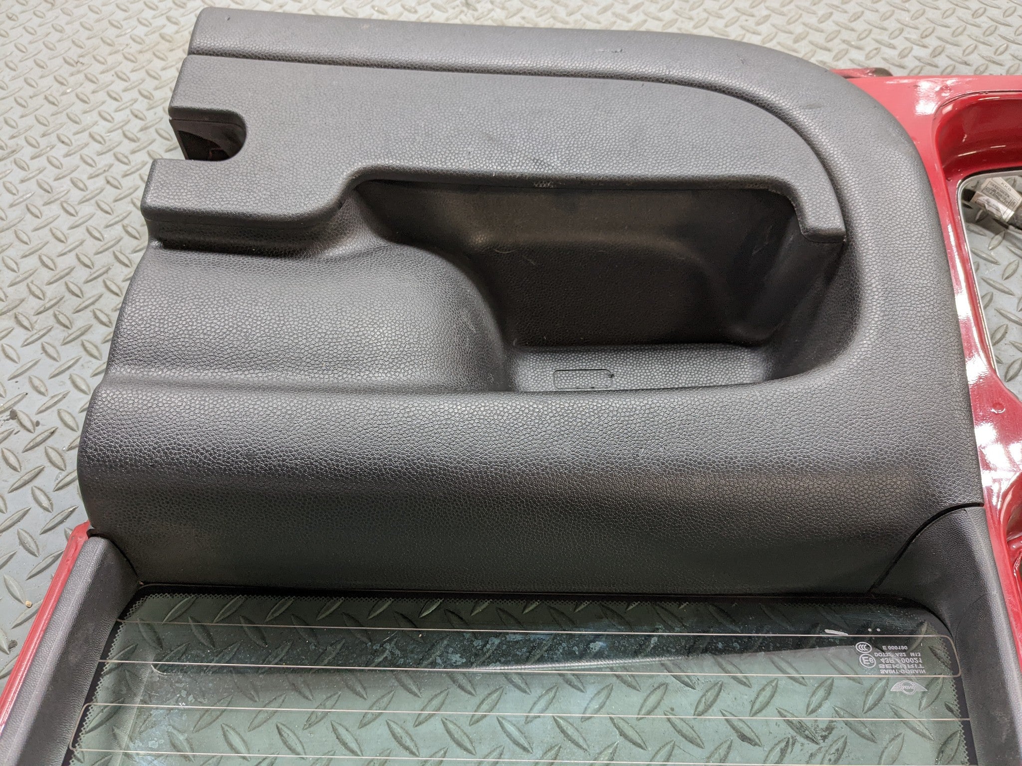 2008 - 2014 MINI COOPER OEM REAR TRUNK BACK SPLIT DOOR SHELL RIGHT SIDE PURE RED