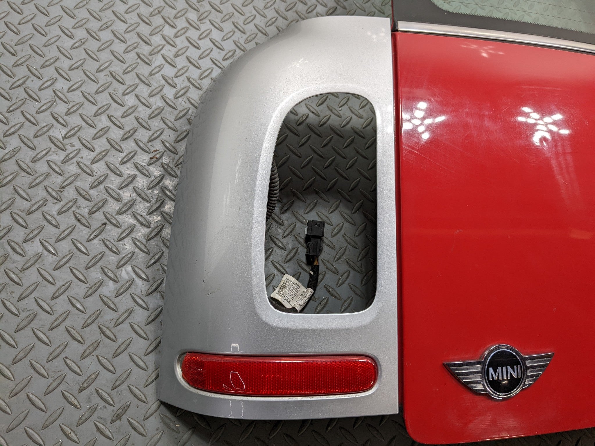2008 - 2014 MINI COOPER OEM REAR TRUNK BACK SPLIT DOOR SHELL LEFT SIDE PURE RED