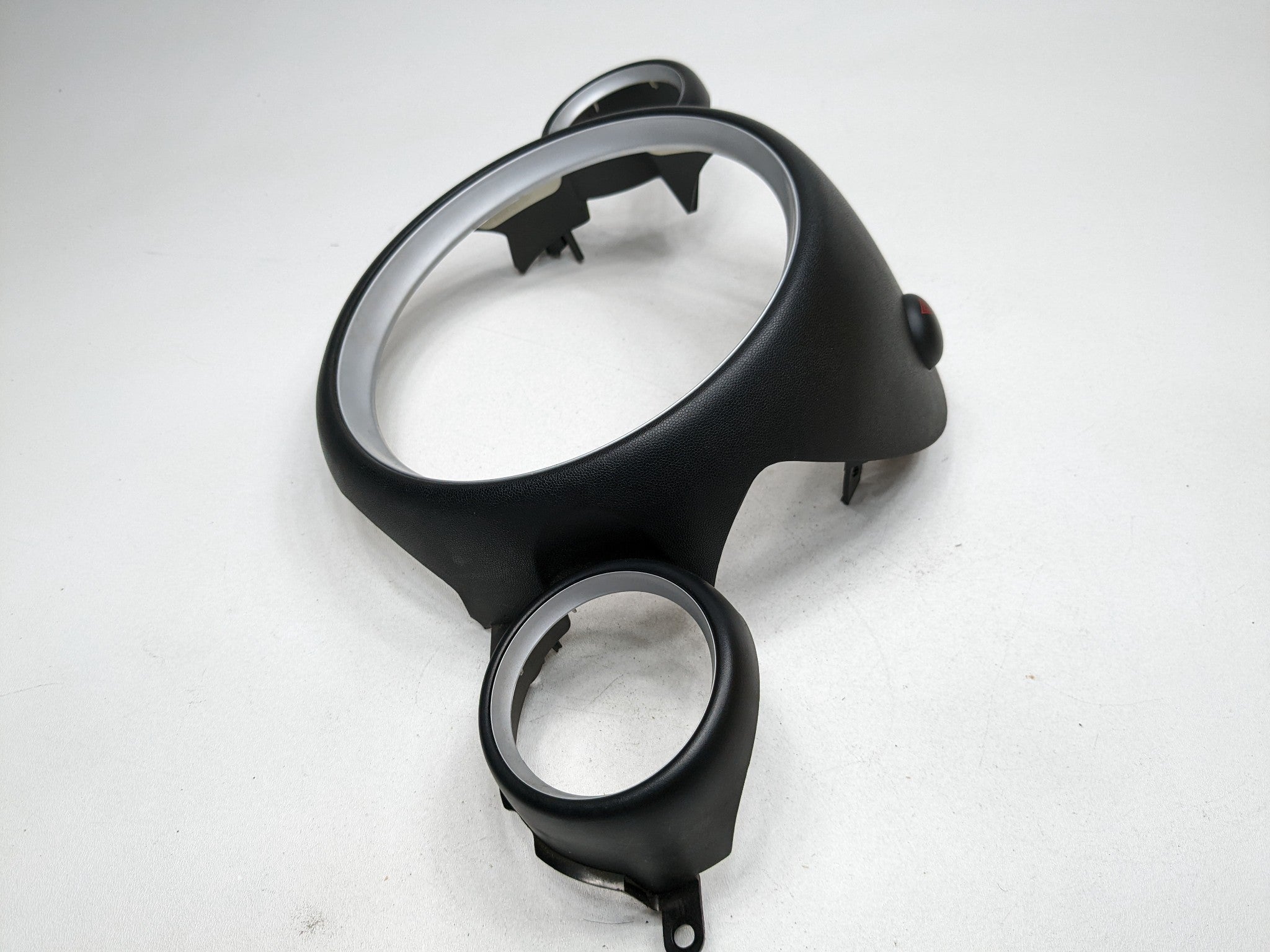 2008 - 2014 MINI COOPER OEM FRONT DASH SPEDOMETR TRIM BEZEL