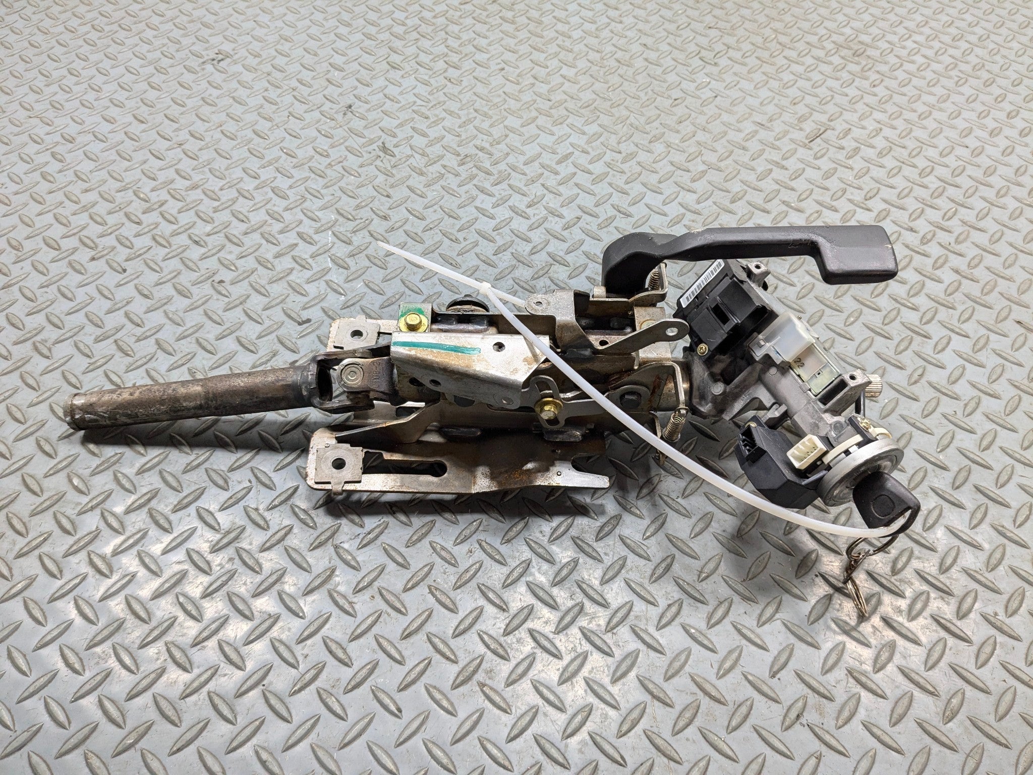 04 - 06 ACURA TL OEM STEERING COLUMN WITH IMMOBILIZER IGNITION SWITCH AND KEY