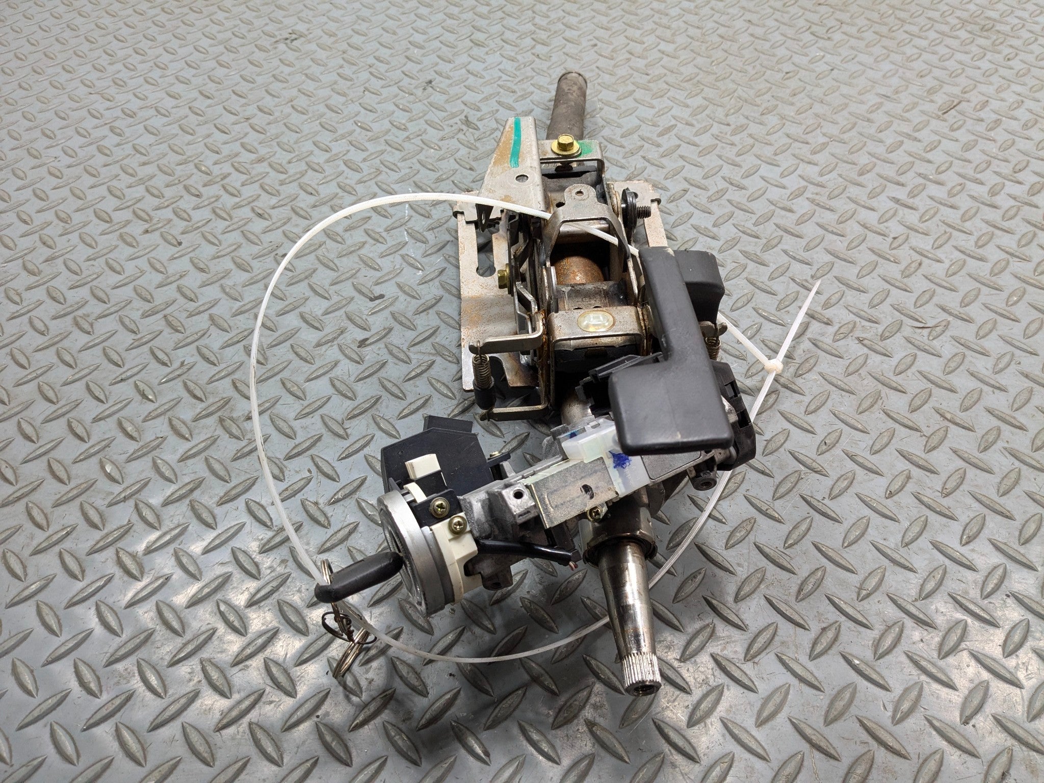 04 - 06 ACURA TL OEM STEERING COLUMN WITH IMMOBILIZER IGNITION SWITCH AND KEY