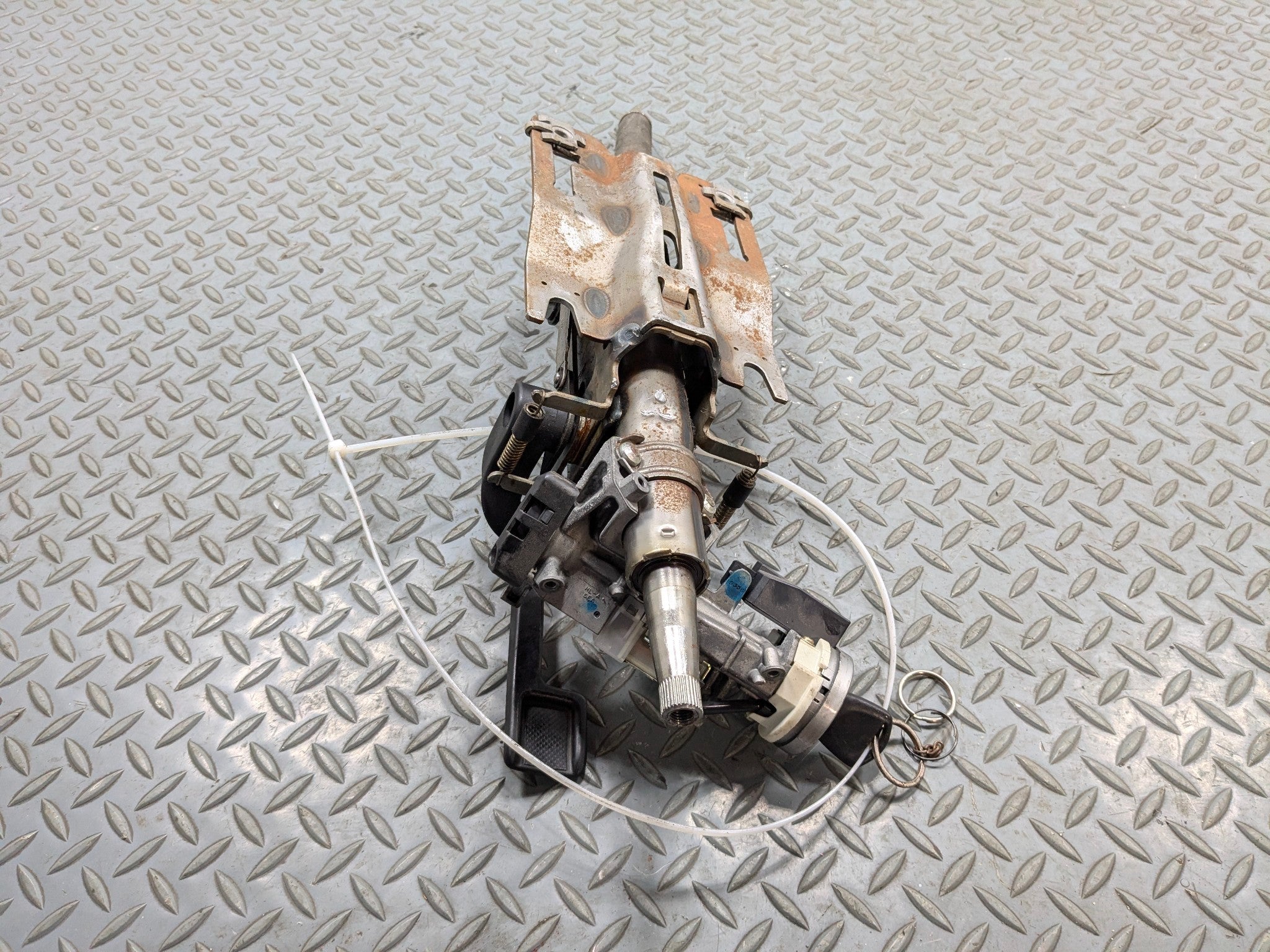 04 - 06 ACURA TL OEM STEERING COLUMN WITH IMMOBILIZER IGNITION SWITCH AND KEY