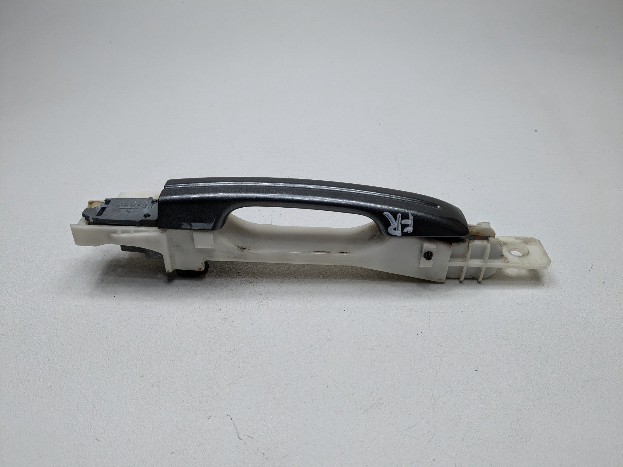 2004 - 2006 ACURA TL OEM FRONT RIGHT EXTERIOR DOOR HANDLE ANTHRACITE METALLIC