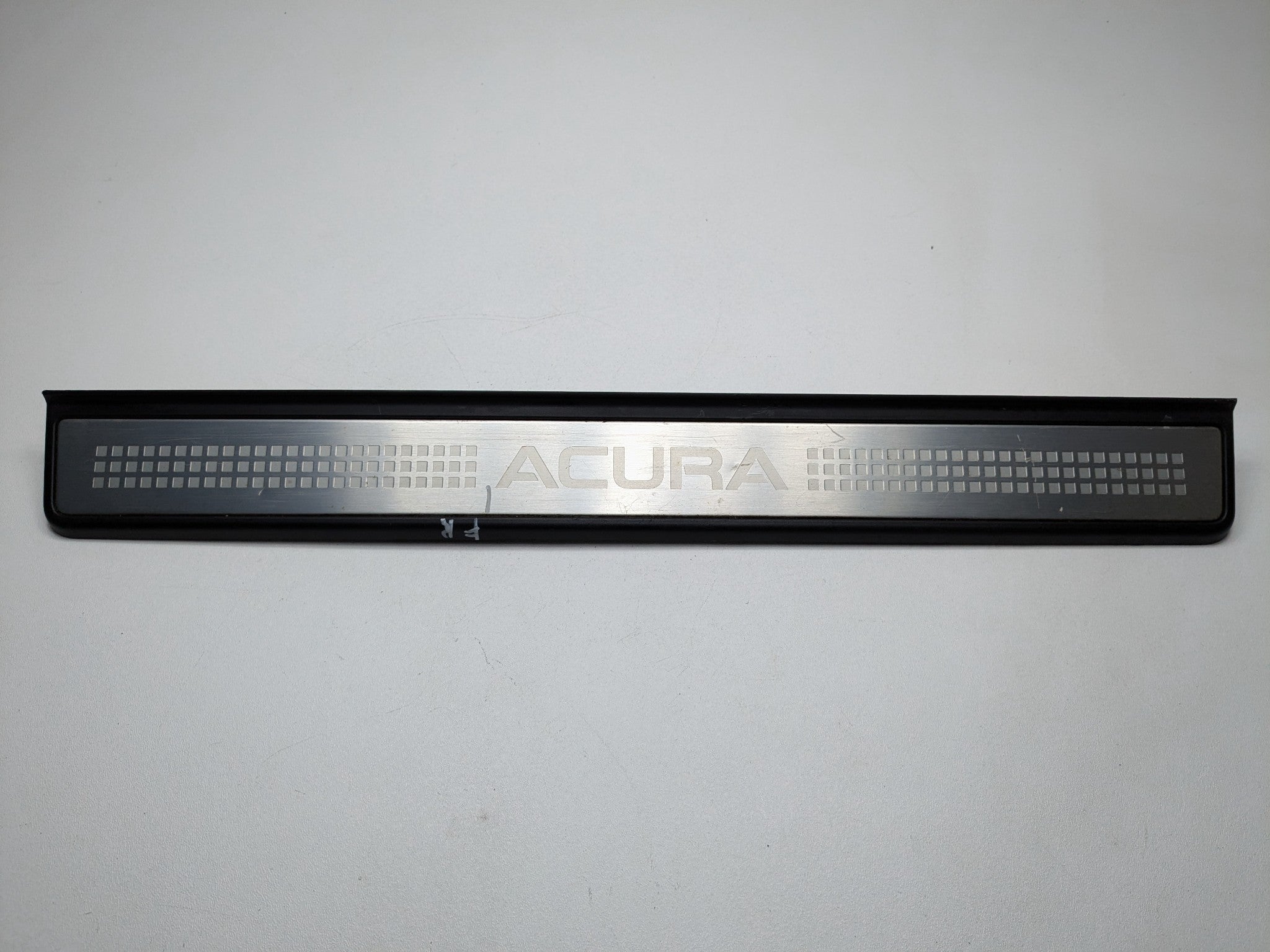 2004 - 2006 ACURA TL OEM DOOR TRIM PANEL SILL PLATE FRONT RIGHT PASSENGER SIDE