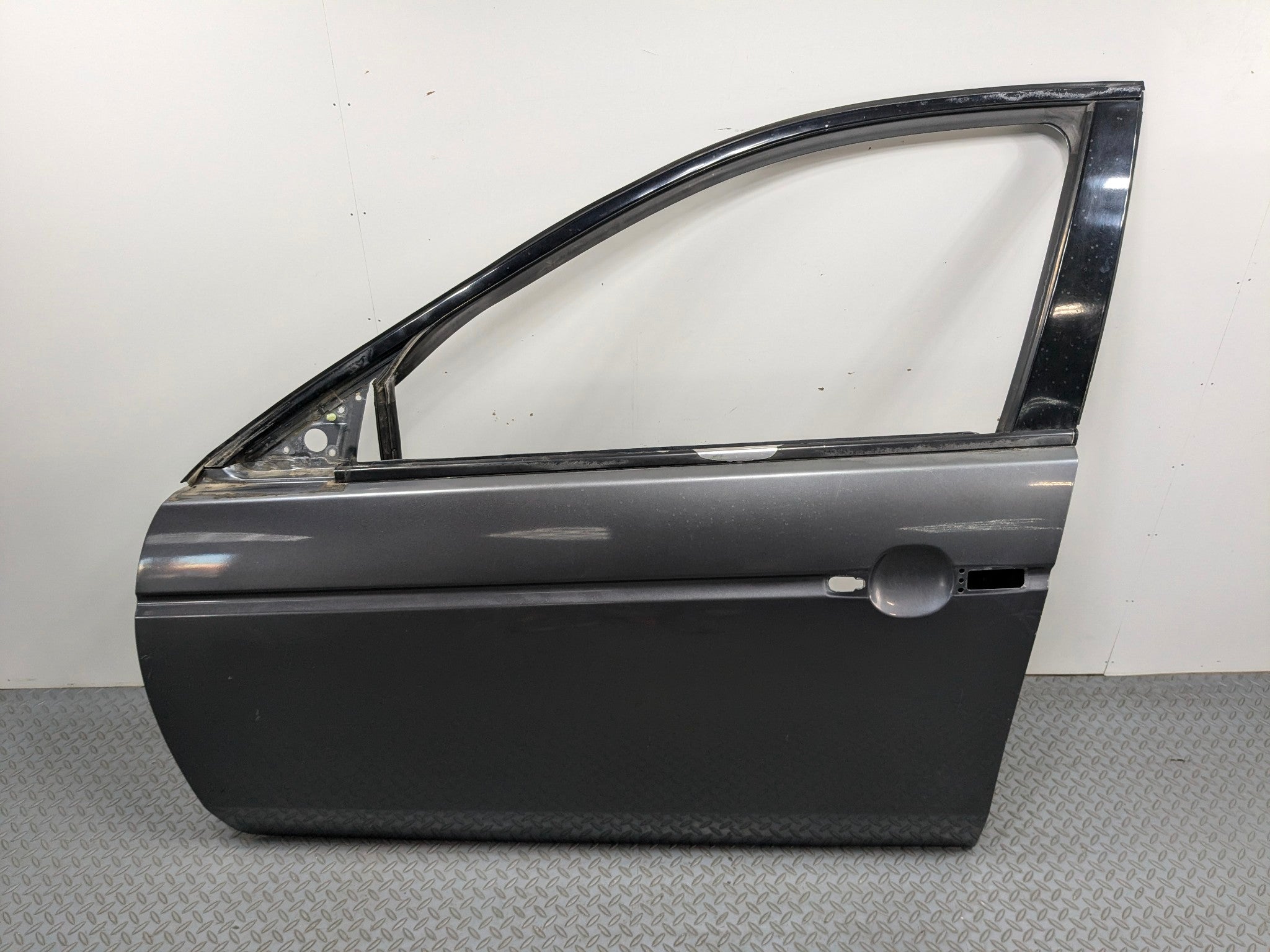 04 - 06 ACURA TL OEM DOOR SHELL PANEL FRONT LEFT DRIVER SIDE ANTHRACITE METALLIC