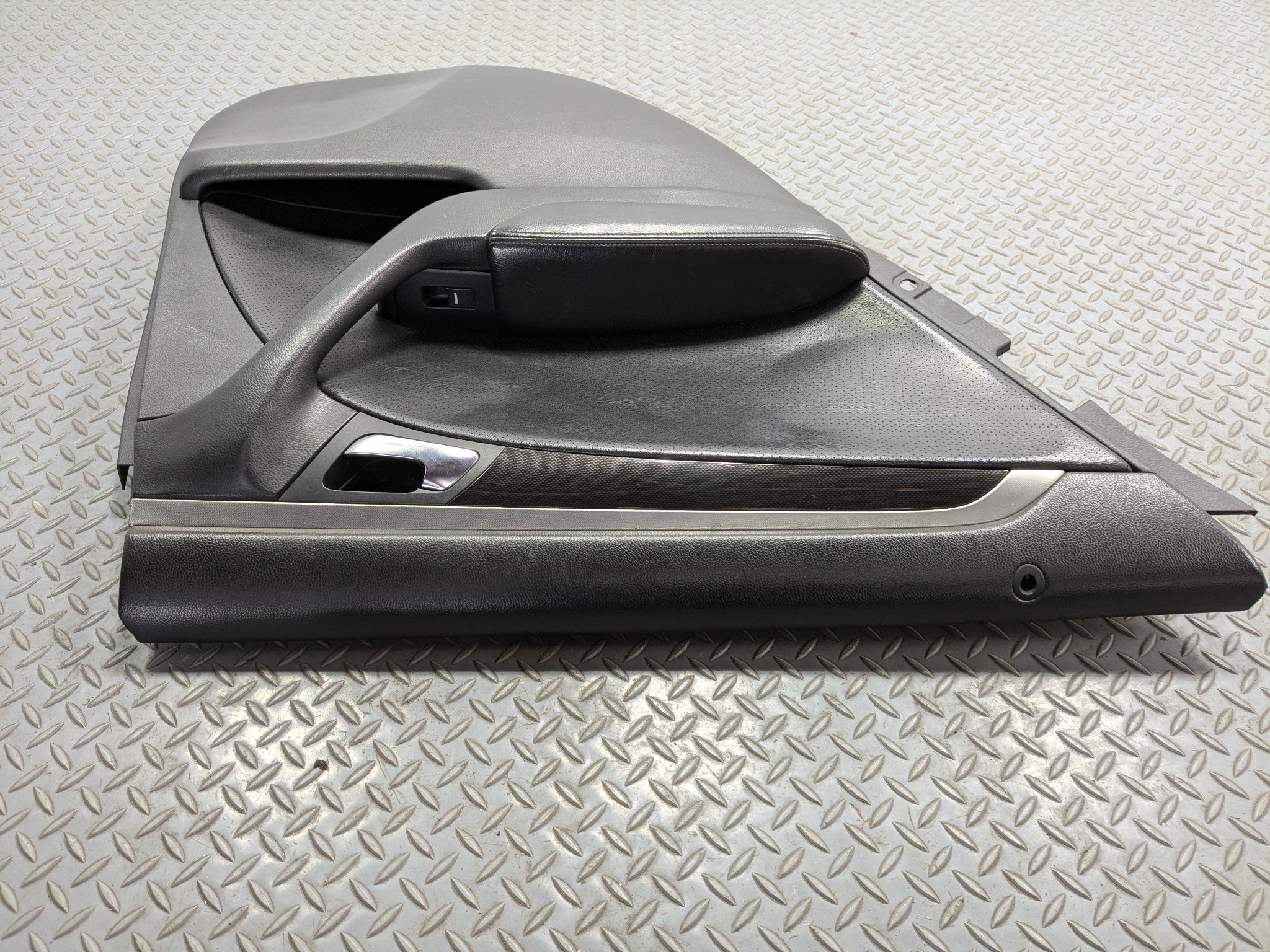 2004 - 2006 ACURA TL OEM INTERIOR DOOR TRIM PANEL REAR LEFT DRIVER SIDE