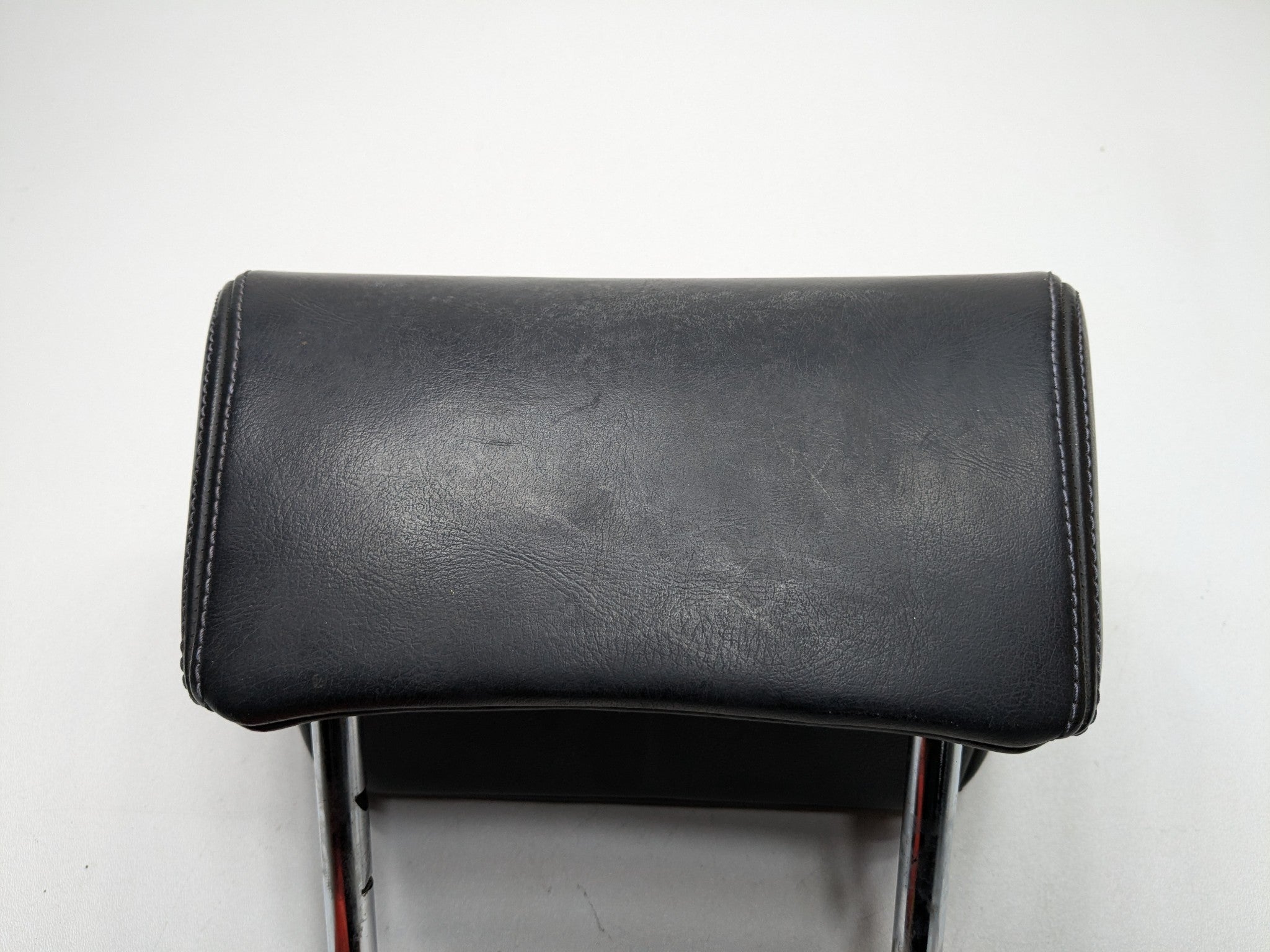 2004 - 2006 ACURA TL OEM HEADREST REAR LEFT DRIVER SIDE LEATHER BLACK