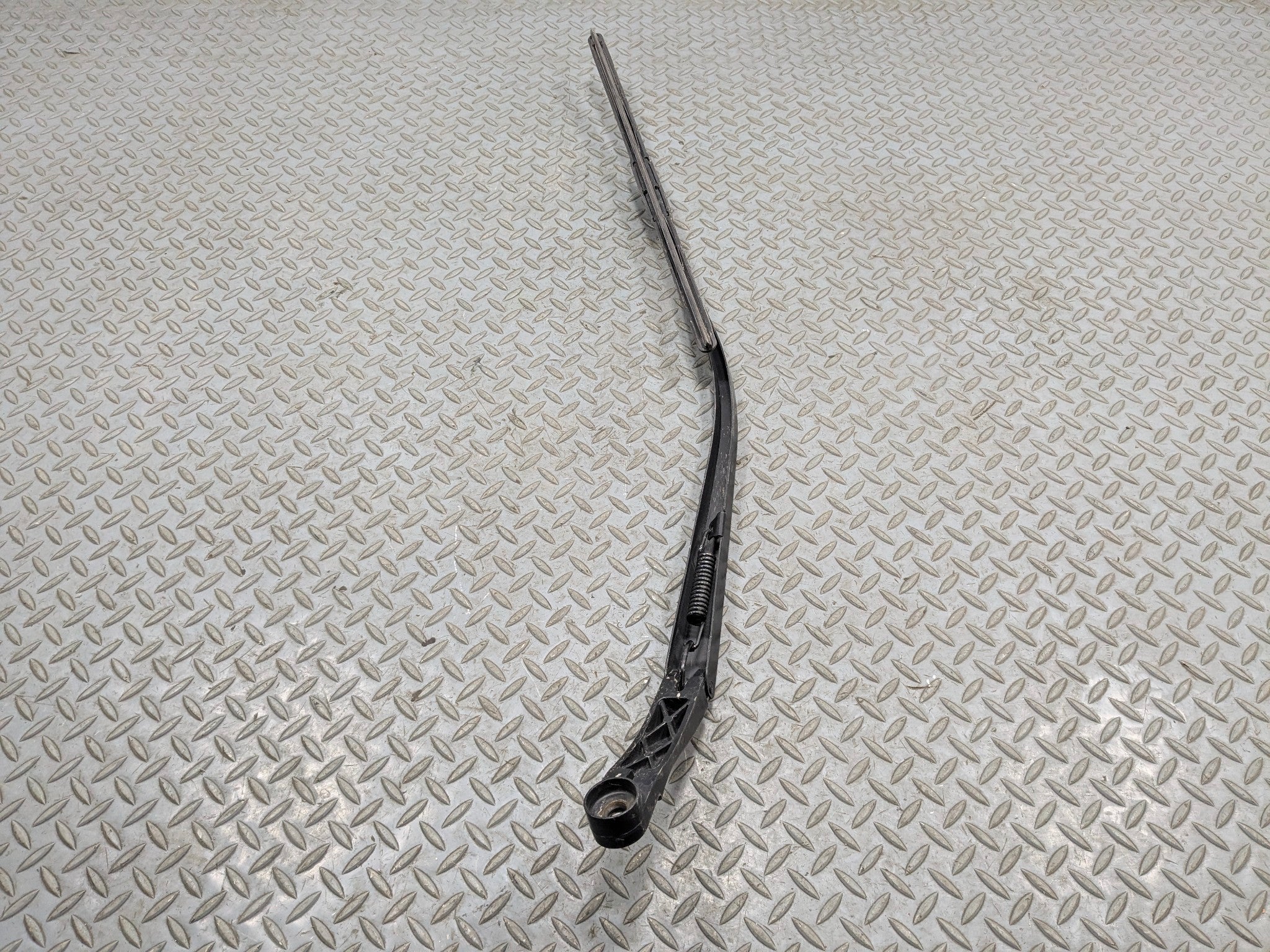 04 - 06 ACURA TL OEM WINDSHIELD WIPER ARM WITH BLADE FRONT RIGHT PASSENGER SIDE