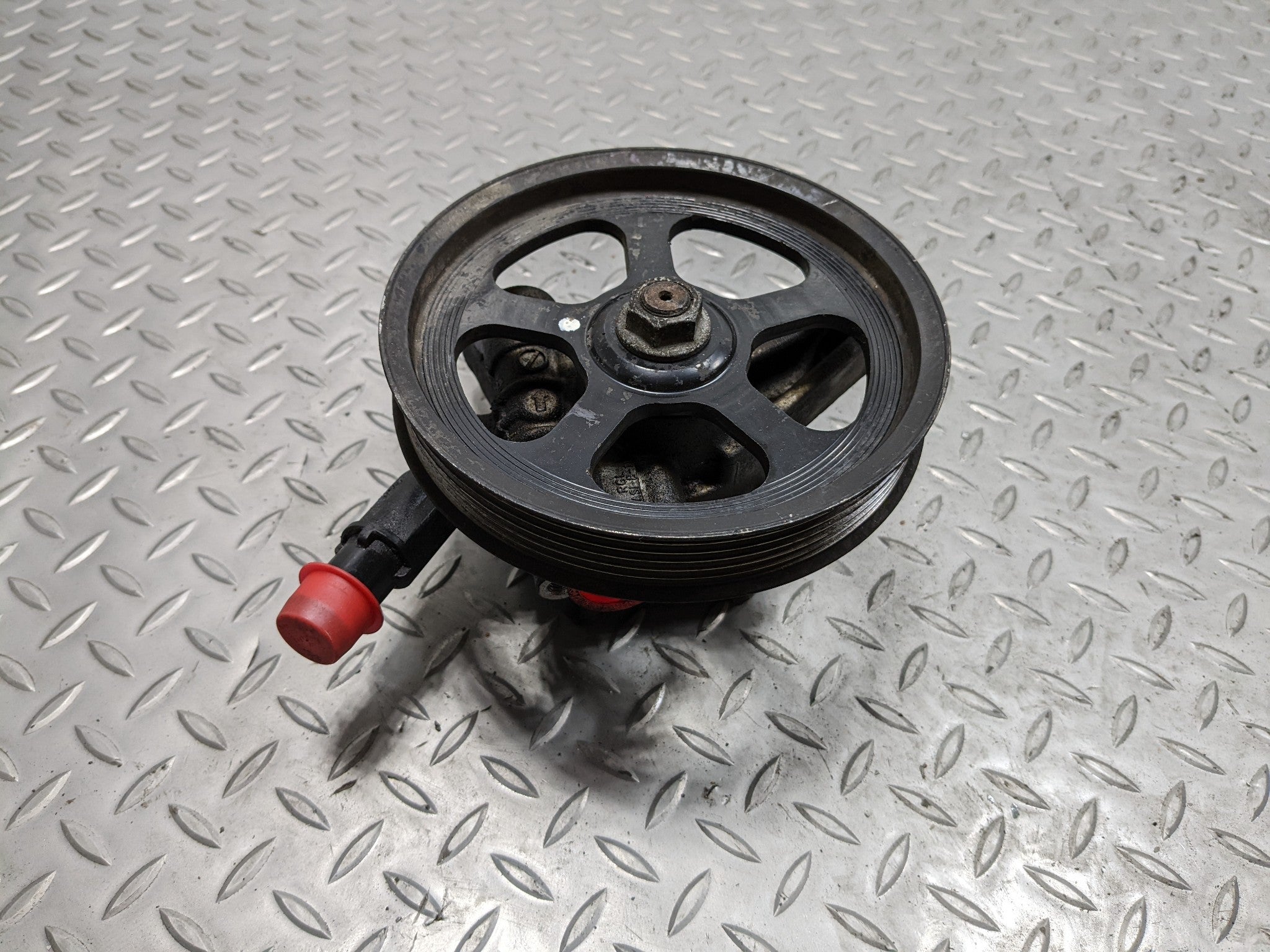 2004 - 2006 ACURA TL OEM POWER STEERING PUMP MOTOR ASSEMBLY