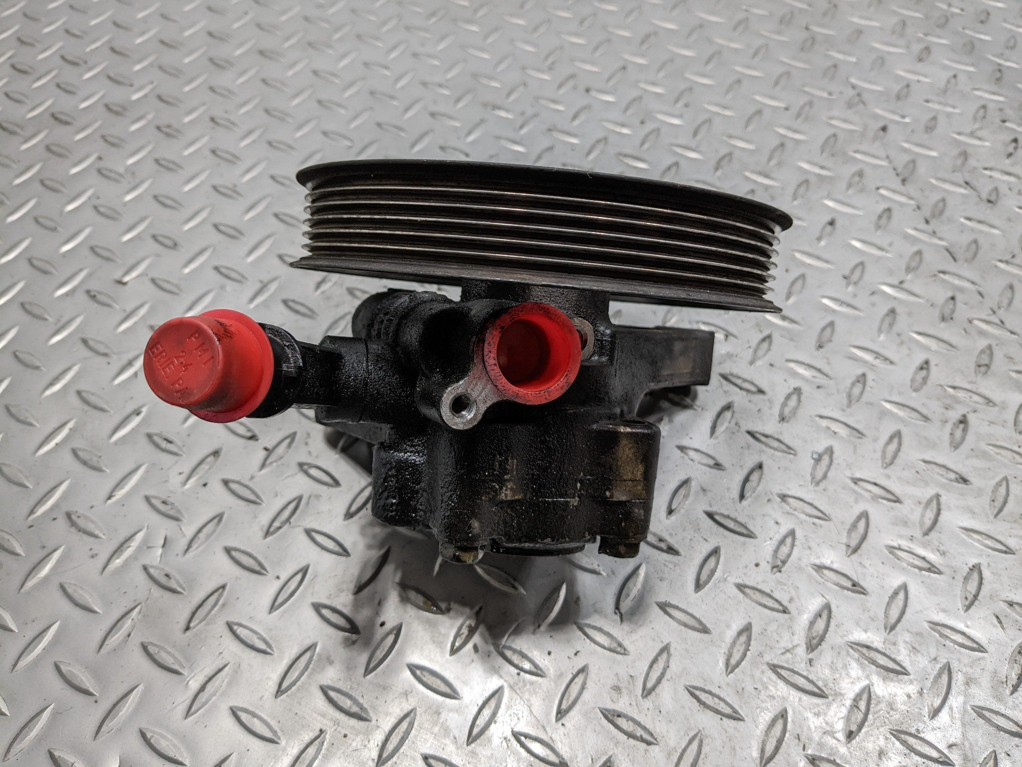 2004 - 2006 ACURA TL OEM POWER STEERING PUMP MOTOR ASSEMBLY