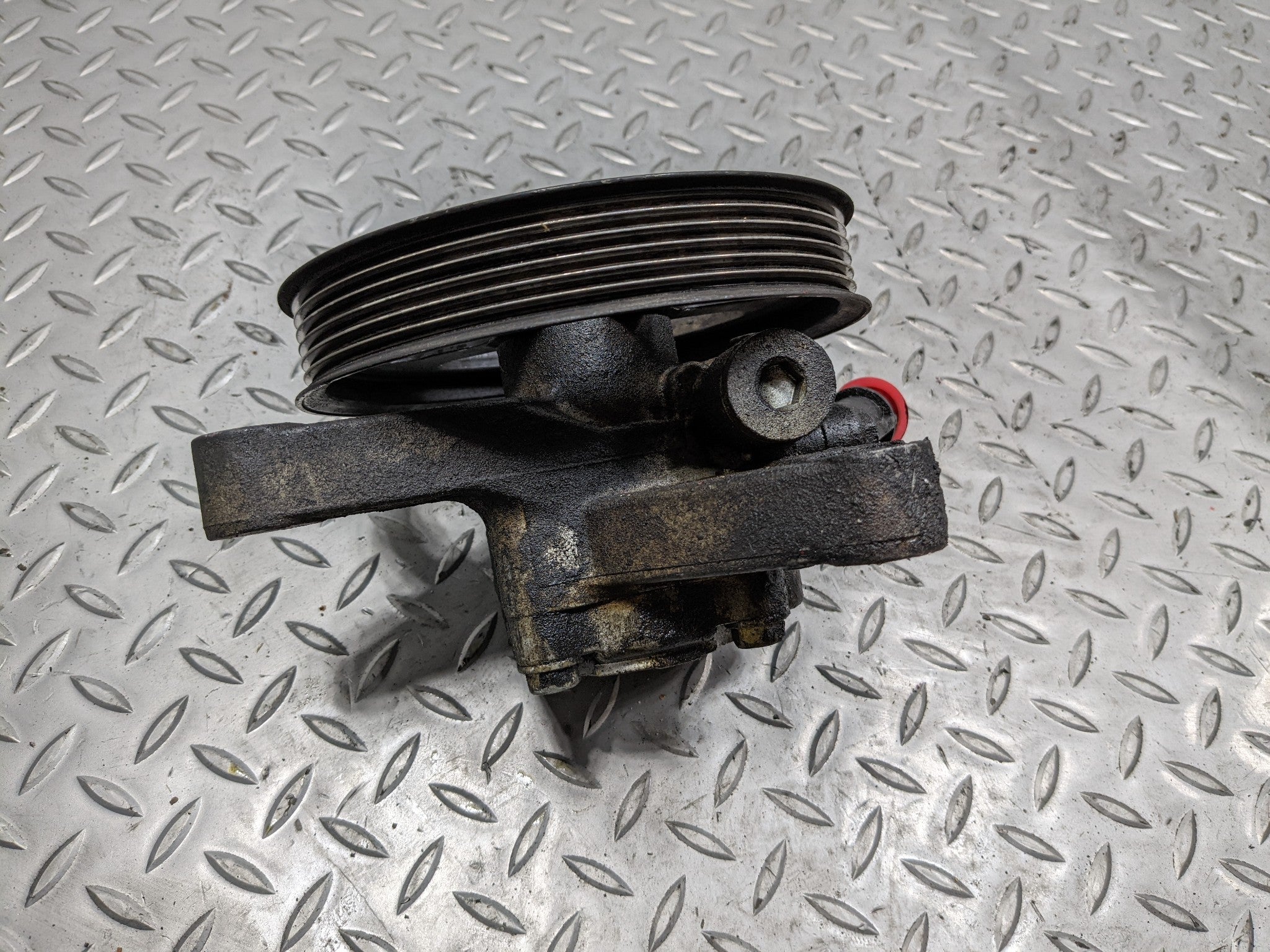 2004 - 2006 ACURA TL OEM POWER STEERING PUMP MOTOR ASSEMBLY