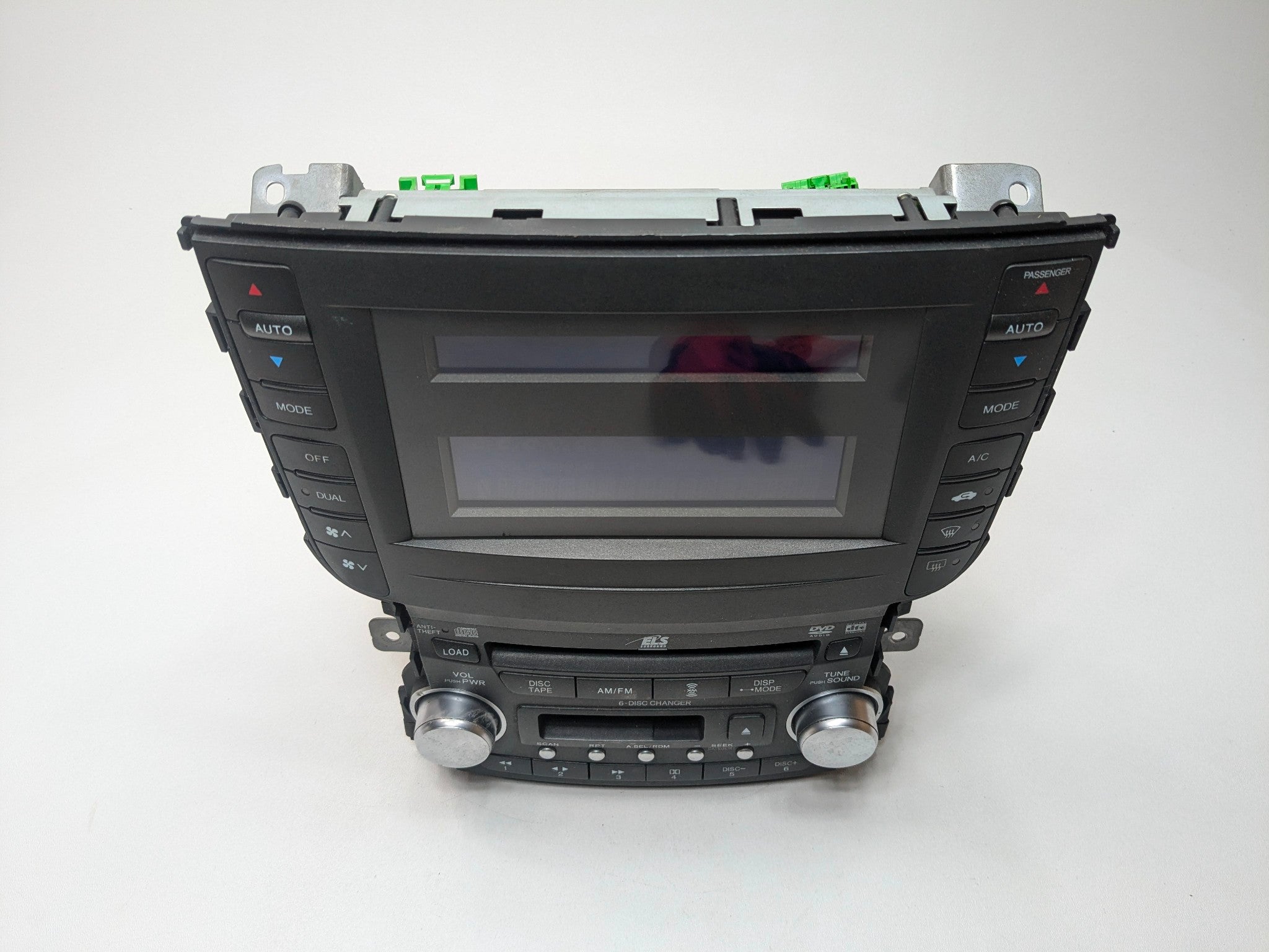 2004 - 2006 ACURA TL OEM RADIO AUDIO AND VISUAL EQUIPMENT WITH CLIMATE ASSEMBLY