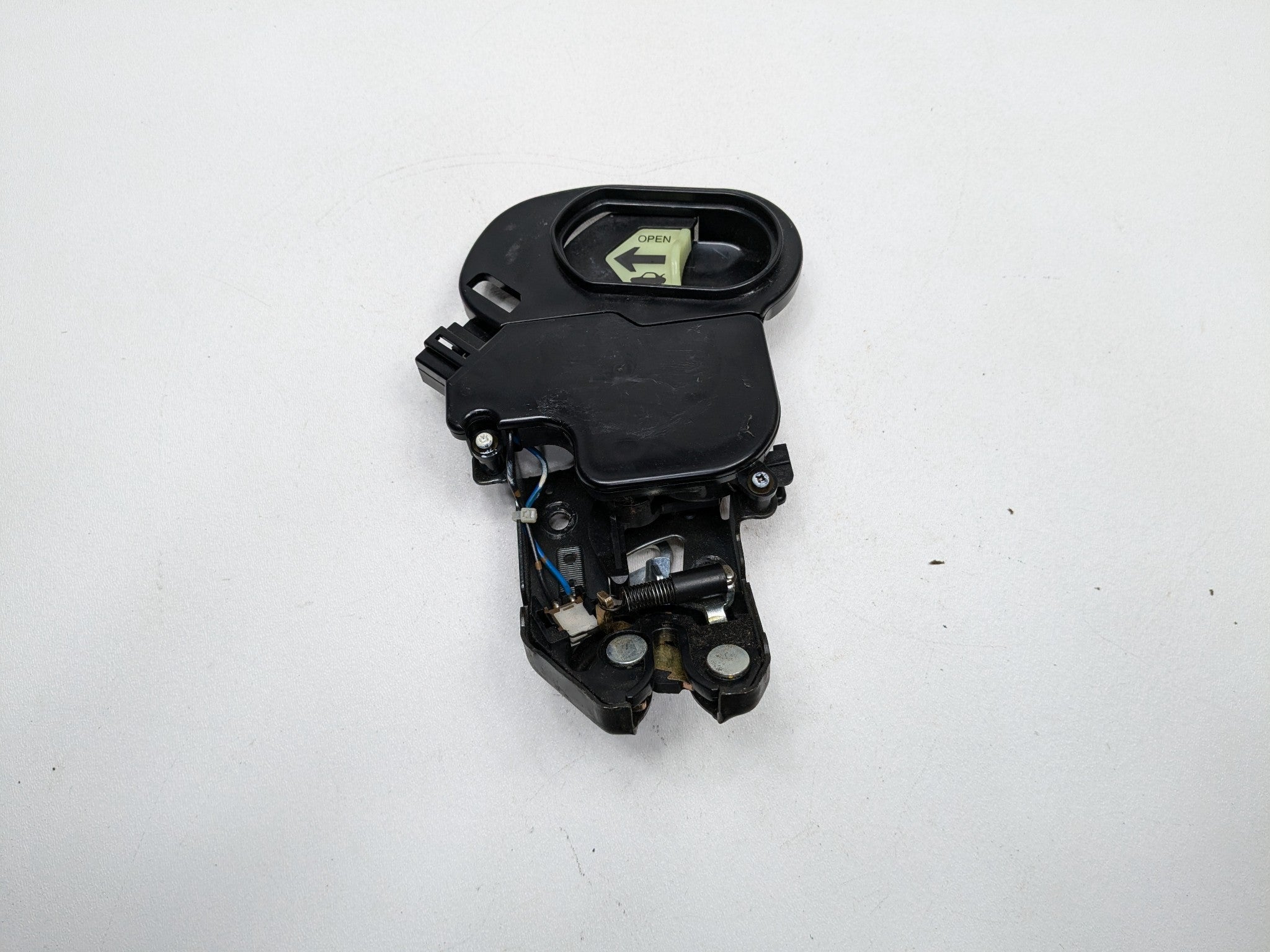 2004 - 2006 ACURA TL OEM REAR TRUNK HATCH LID LATCH LOCK RELEASE ACTUATOR